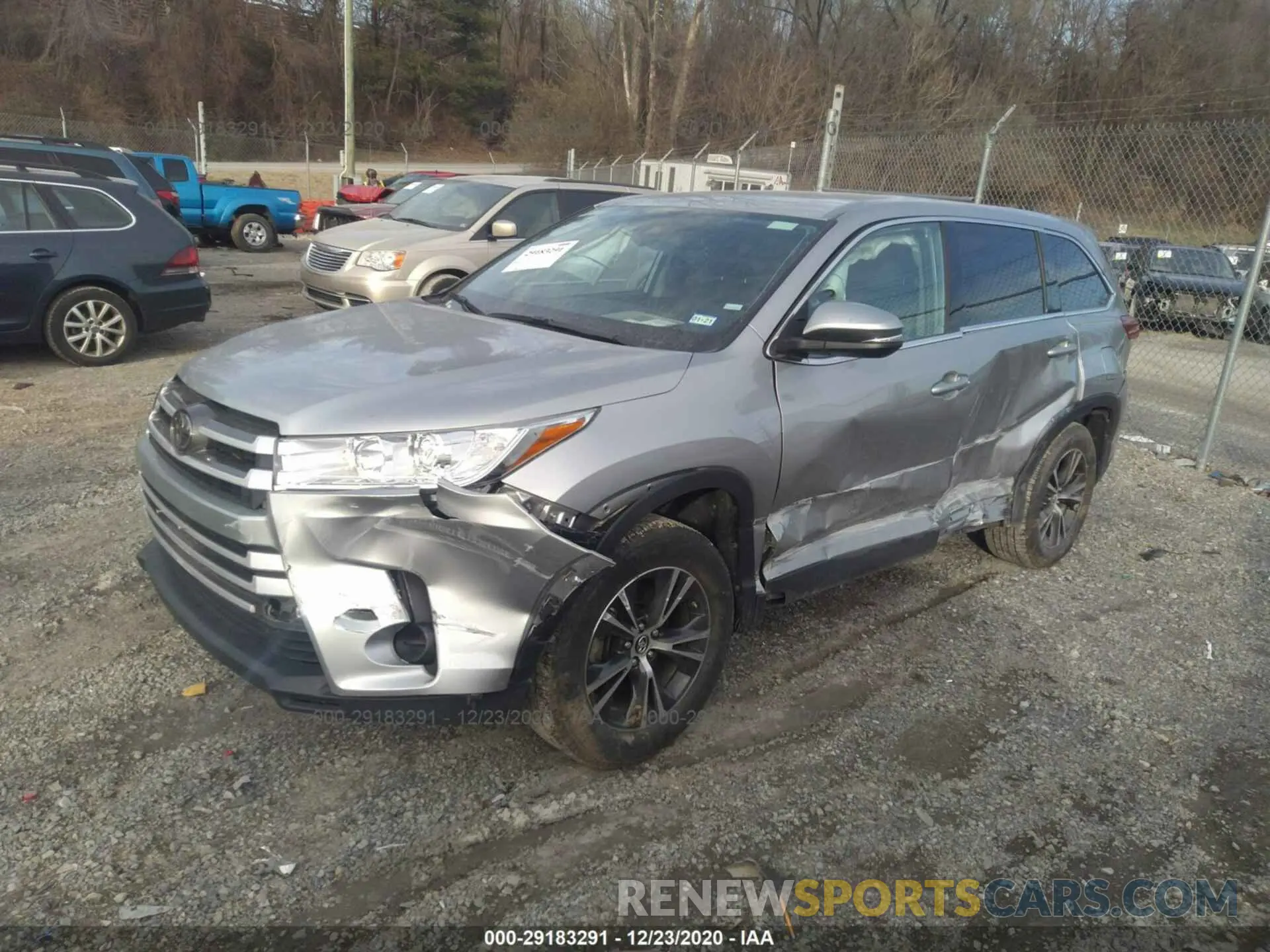 2 fotografías del automóvil dañado 5TDZZRFH2KS313629 TOYOTA HIGHLANDER 2019