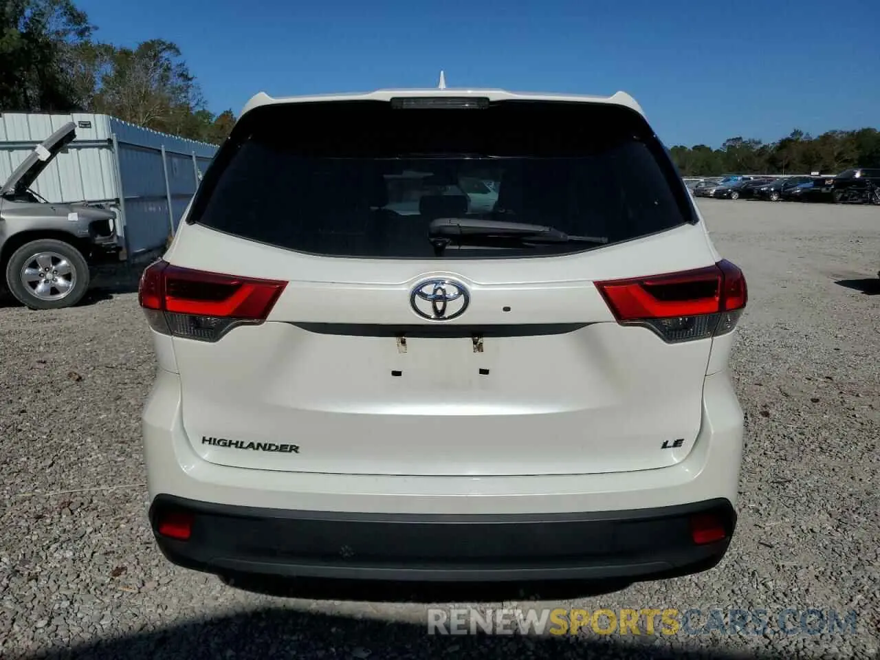 6 fotografías del automóvil dañado 5TDZZRFH2KS327241 TOYOTA HIGHLANDER 2019