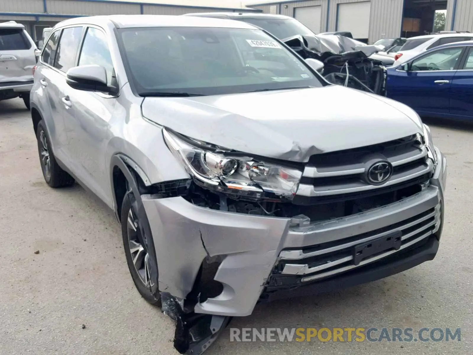 1 fotografías del automóvil dañado 5TDZZRFH4KS291309 TOYOTA HIGHLANDER 2019