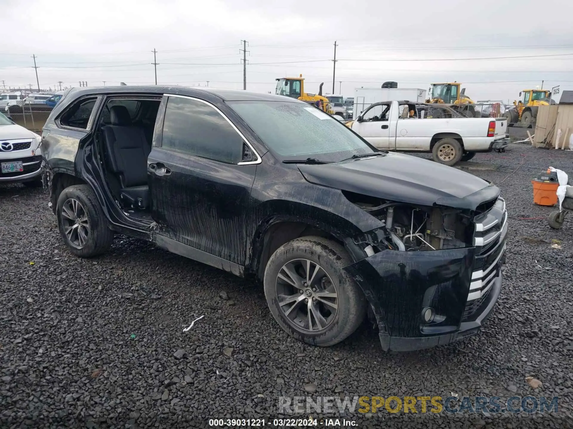 1 fotografías del automóvil dañado 5TDZZRFH4KS293755 TOYOTA HIGHLANDER 2019