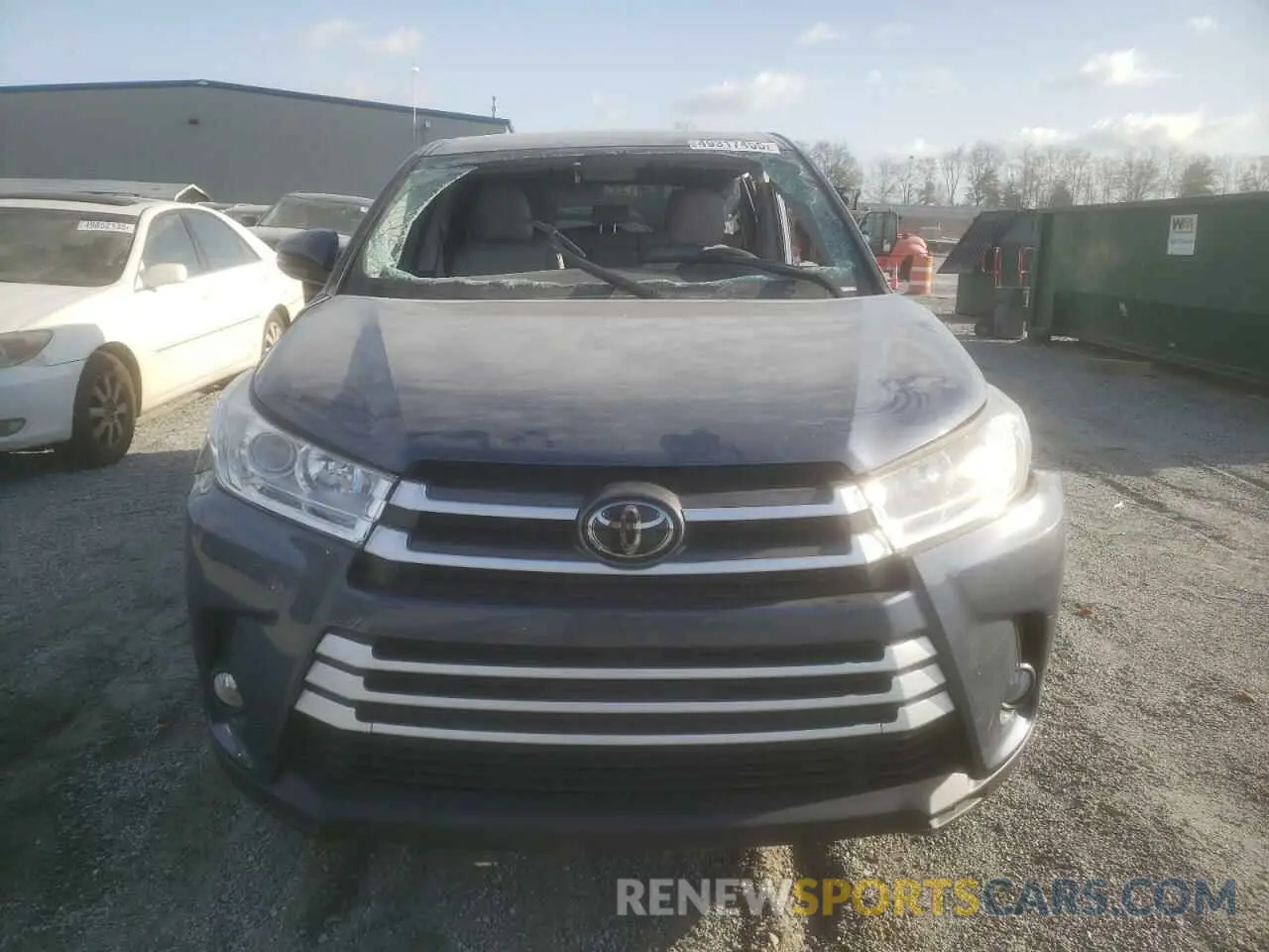 5 fotografías del automóvil dañado 5TDZZRFH4KS306536 TOYOTA HIGHLANDER 2019