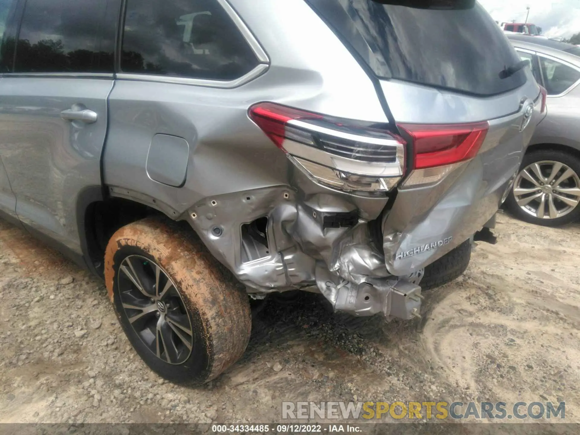 6 fotografías del automóvil dañado 5TDZZRFH5KS299211 TOYOTA HIGHLANDER 2019