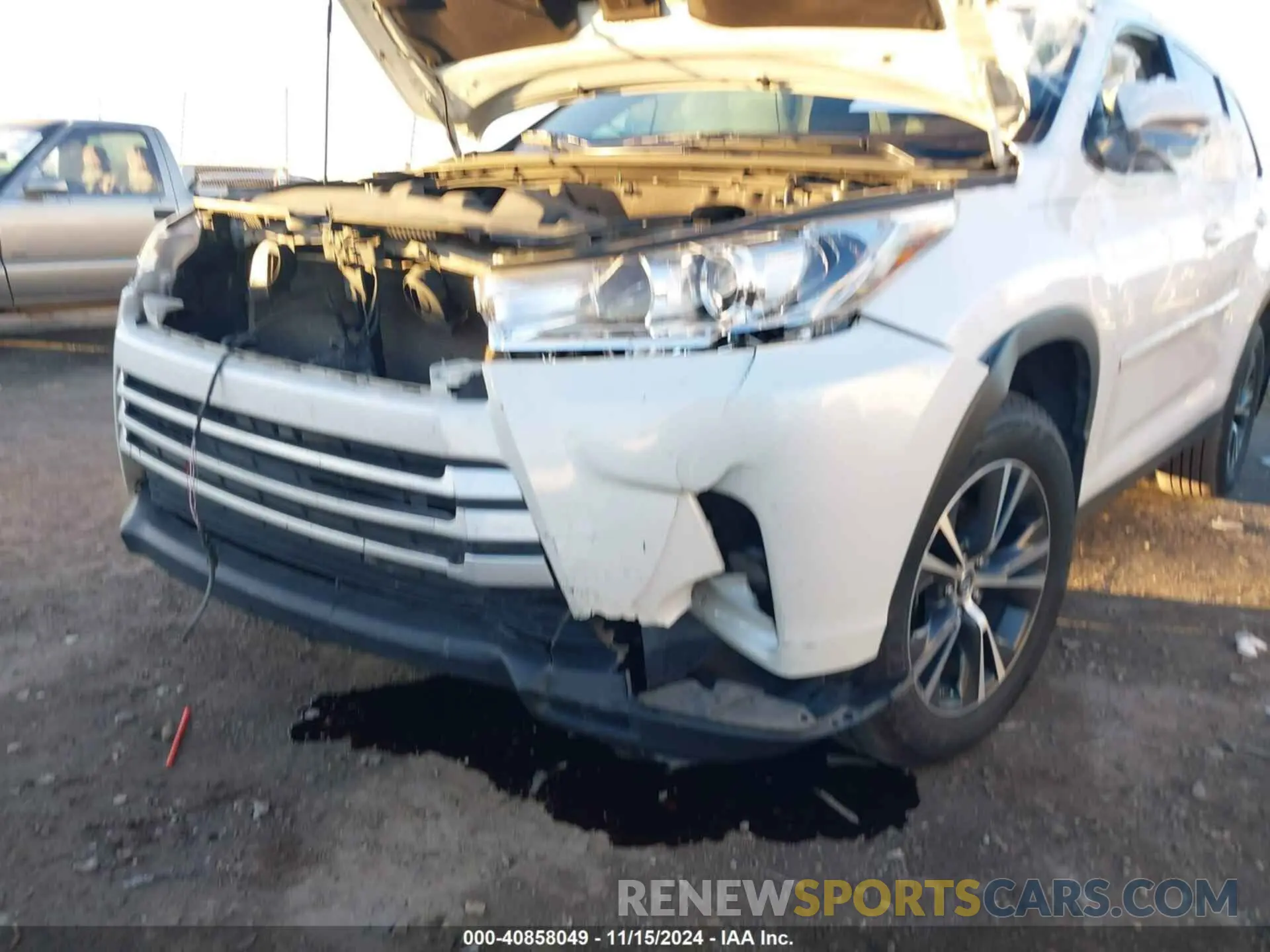 6 fotografías del automóvil dañado 5TDZZRFH5KS365353 TOYOTA HIGHLANDER 2019