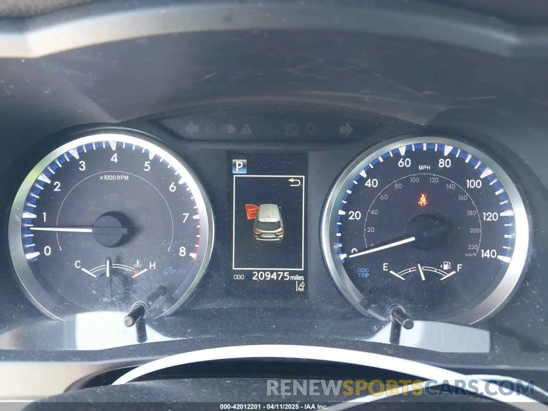 7 fotografías del automóvil dañado 5TDZZRFH5KS367653 TOYOTA HIGHLANDER 2019