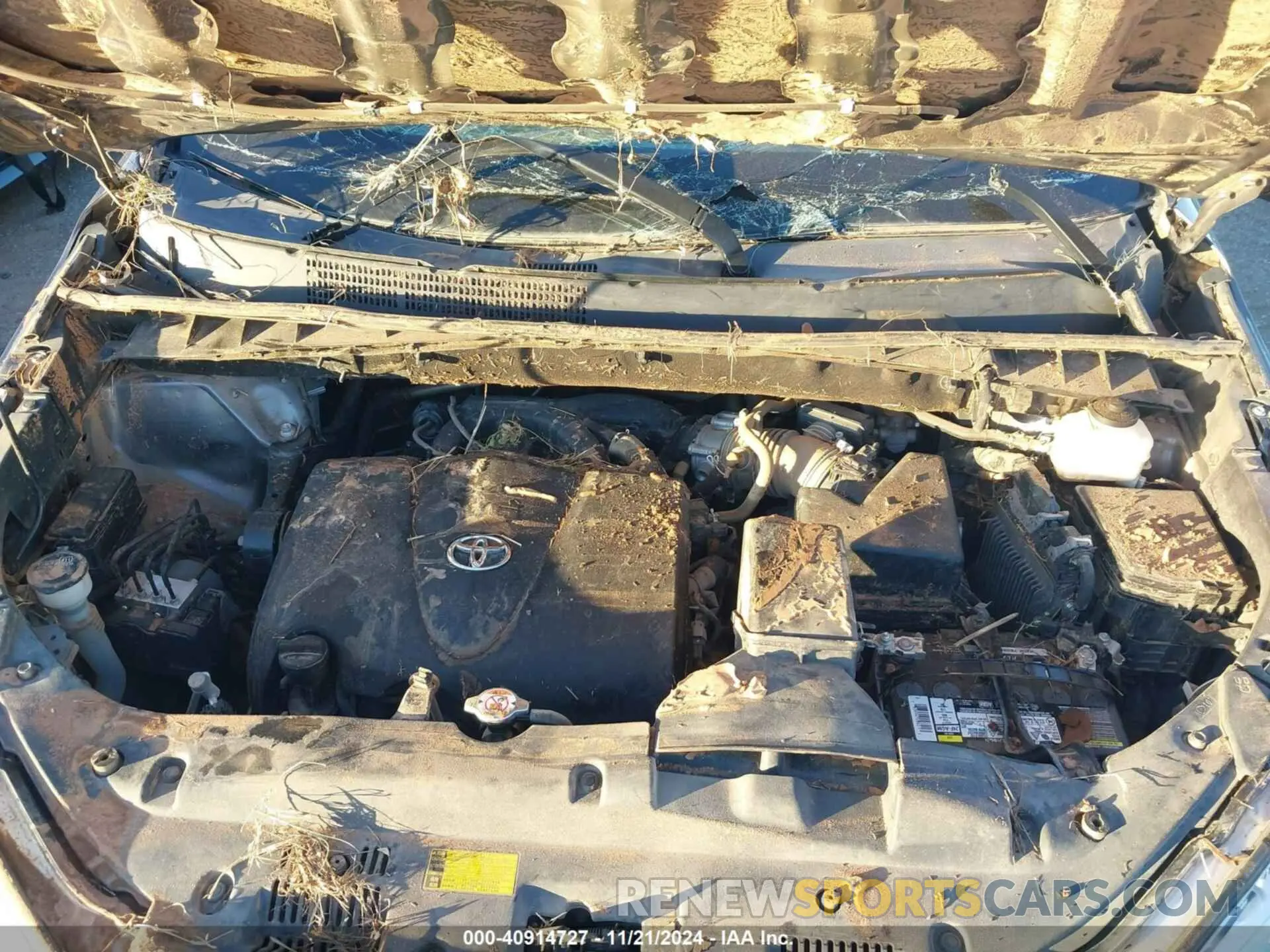 10 fotografías del automóvil dañado 5TDZZRFH6KS310944 TOYOTA HIGHLANDER 2019