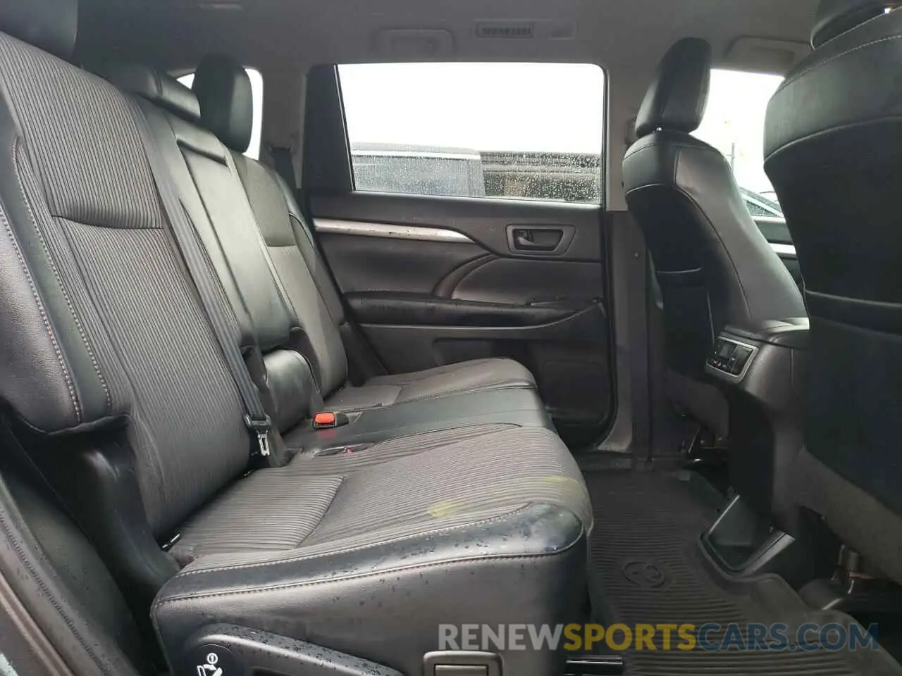 6 fotografías del automóvil dañado 5TDZZRFH6KS342826 TOYOTA HIGHLANDER 2019