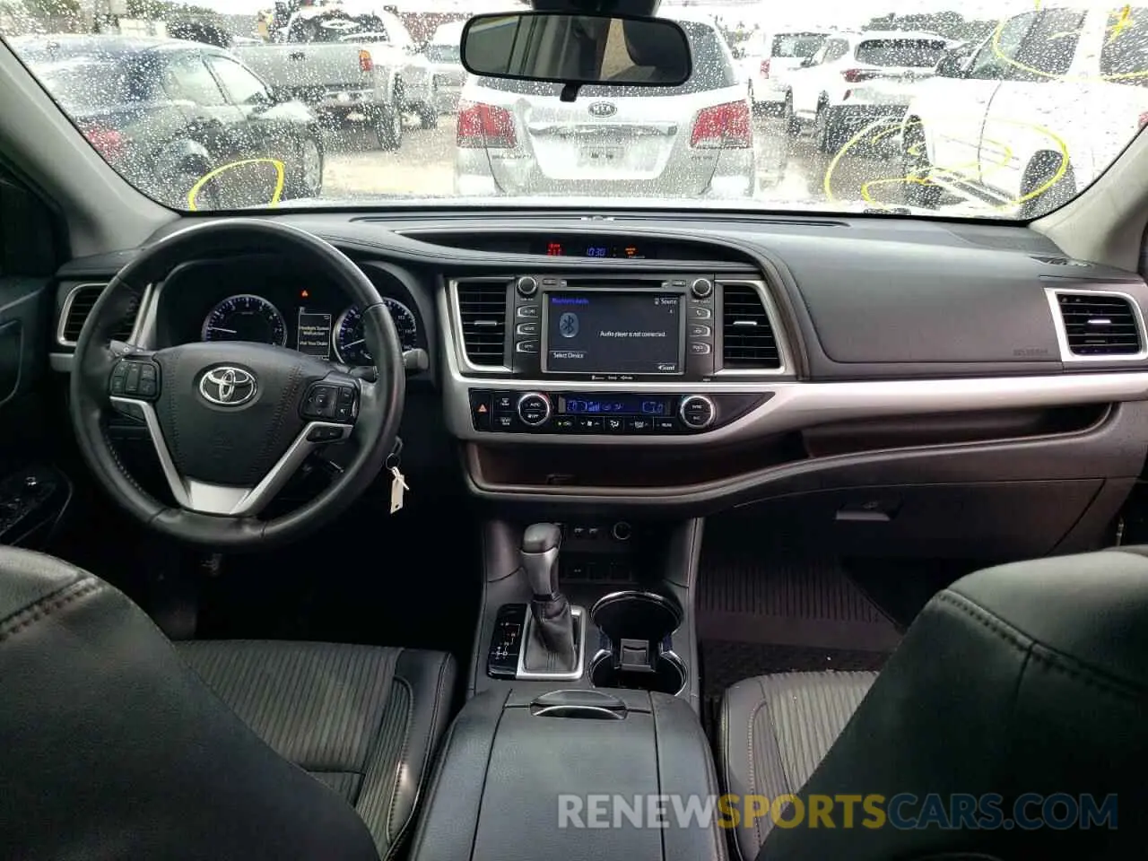 9 fotografías del automóvil dañado 5TDZZRFH6KS342826 TOYOTA HIGHLANDER 2019