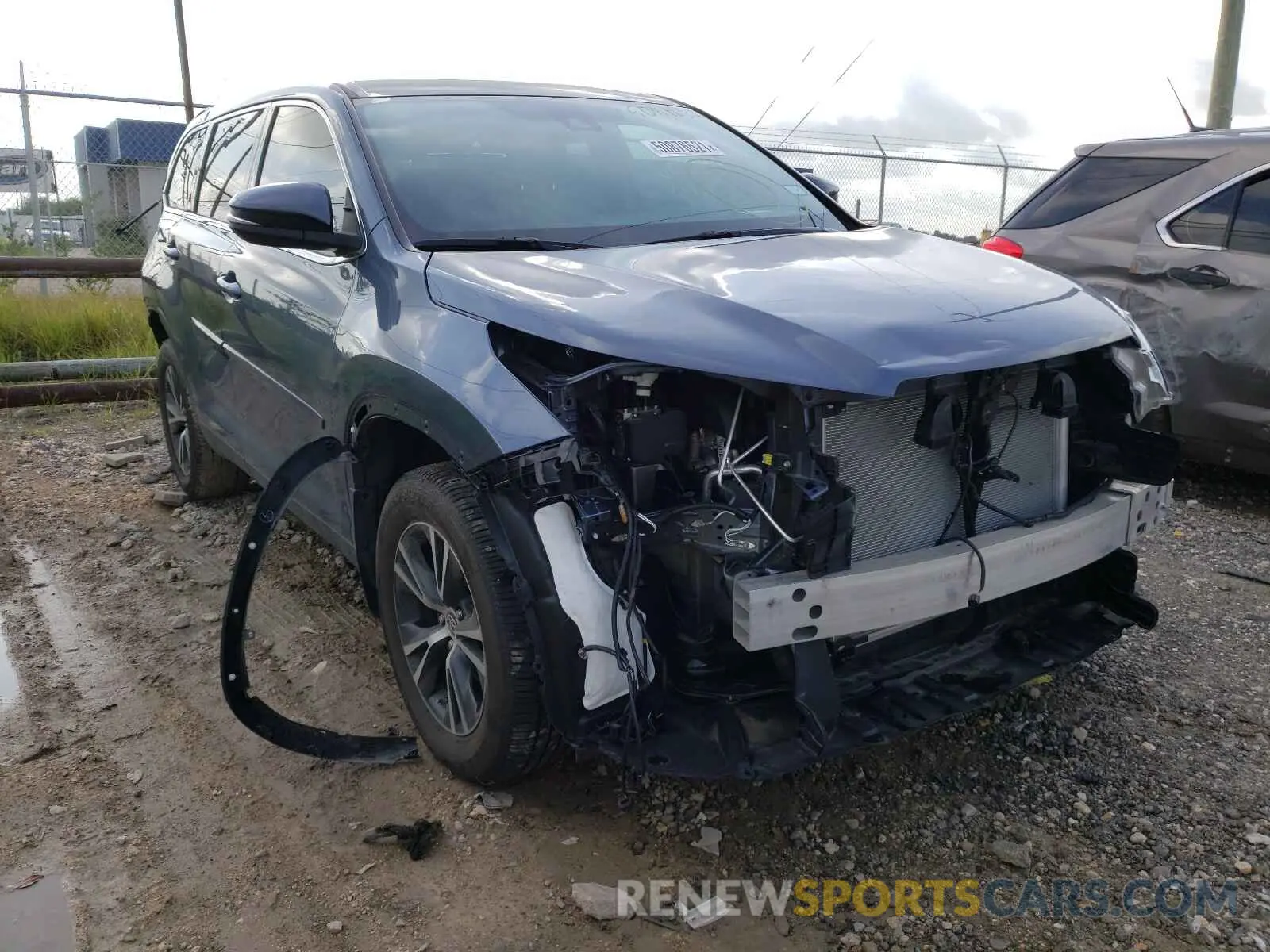 1 fotografías del automóvil dañado 5TDZZRFH6KS368455 TOYOTA HIGHLANDER 2019