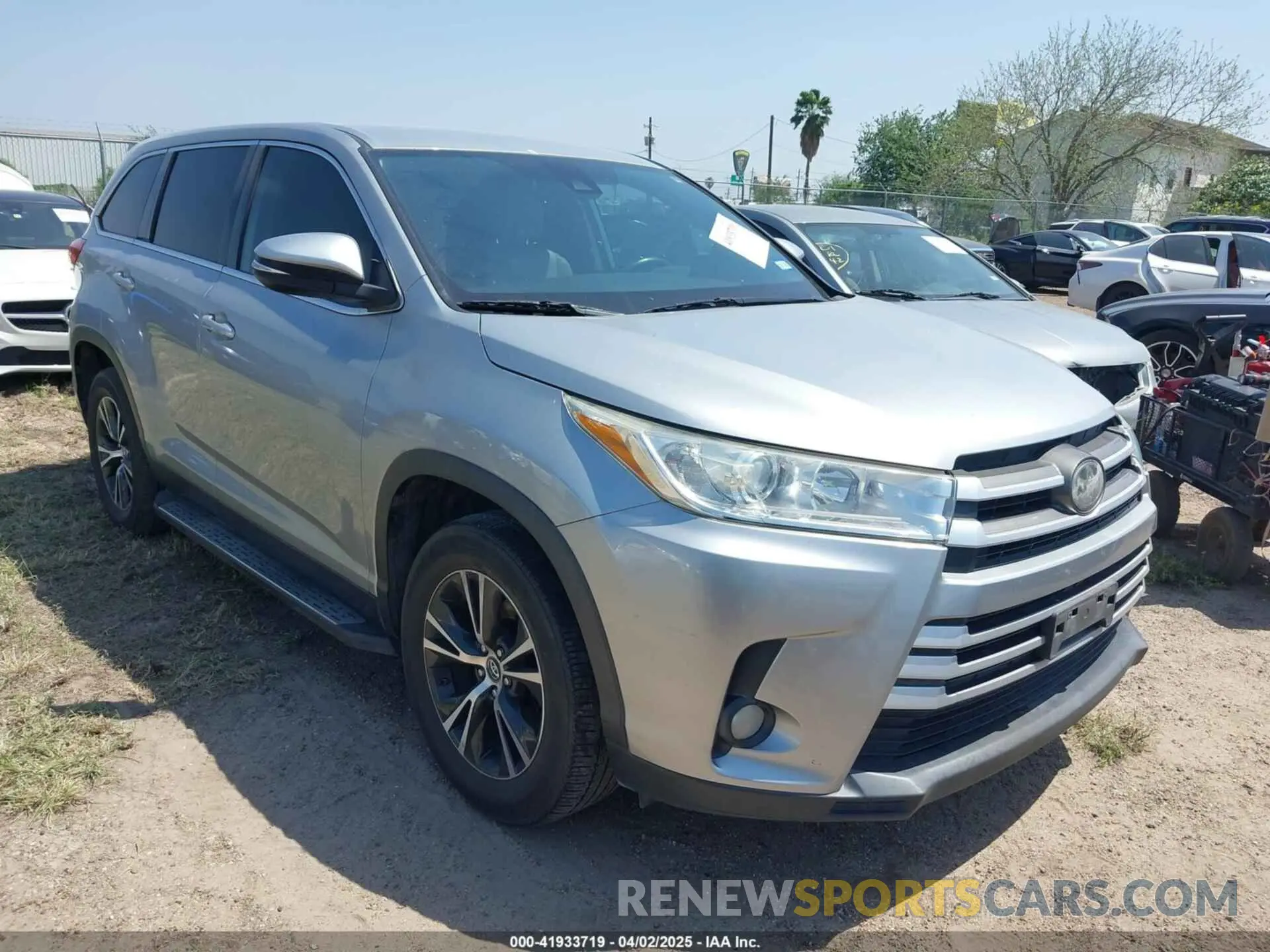 1 fotografías del automóvil dañado 5TDZZRFH7KS311410 TOYOTA HIGHLANDER 2019