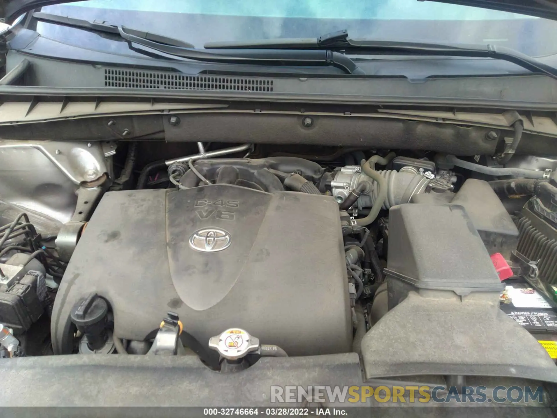 10 fotografías del automóvil dañado 5TDZZRFH8KS289949 TOYOTA HIGHLANDER 2019