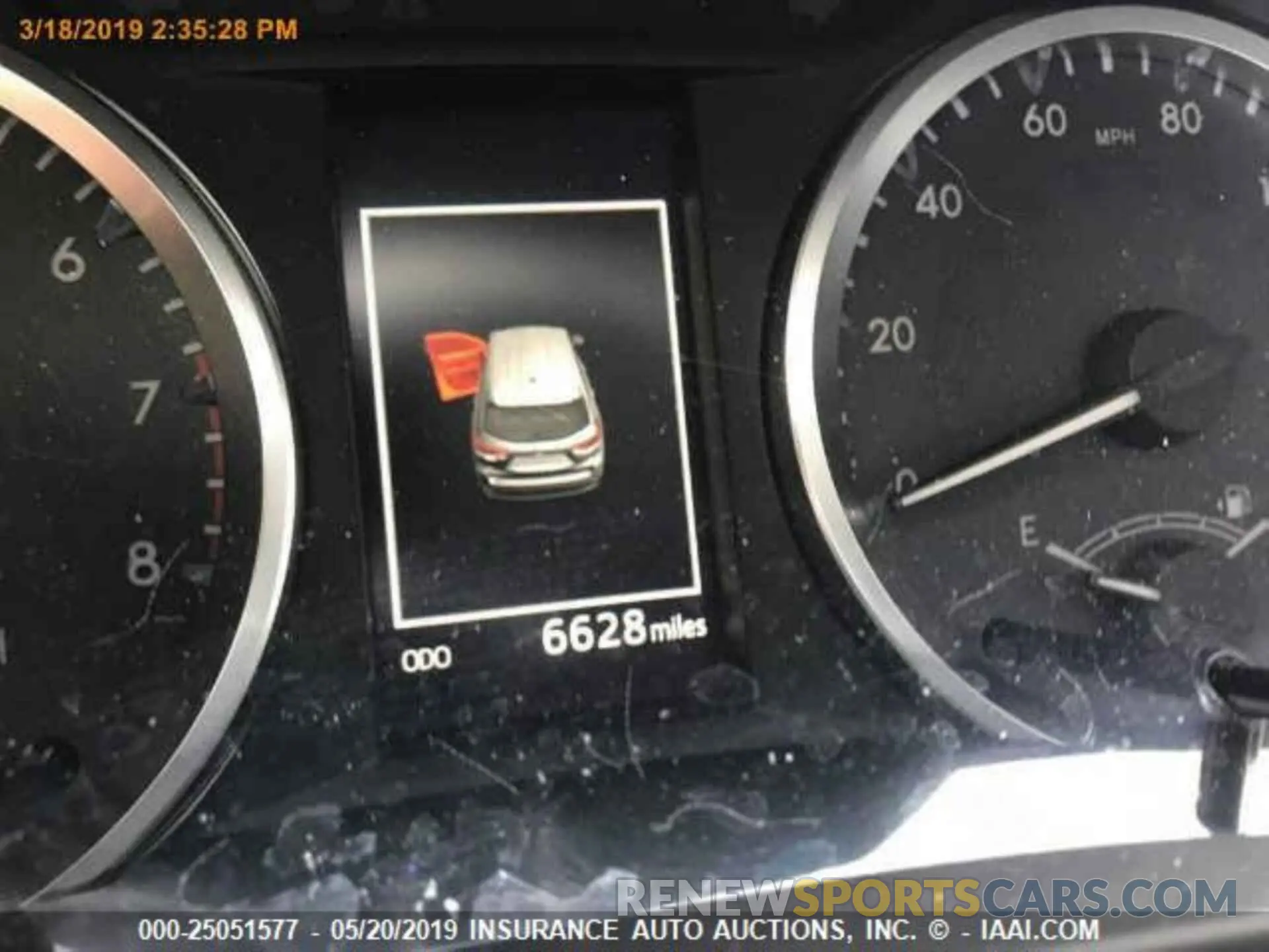 7 fotografías del automóvil dañado 5TDZZRFH8KS298697 TOYOTA HIGHLANDER 2019