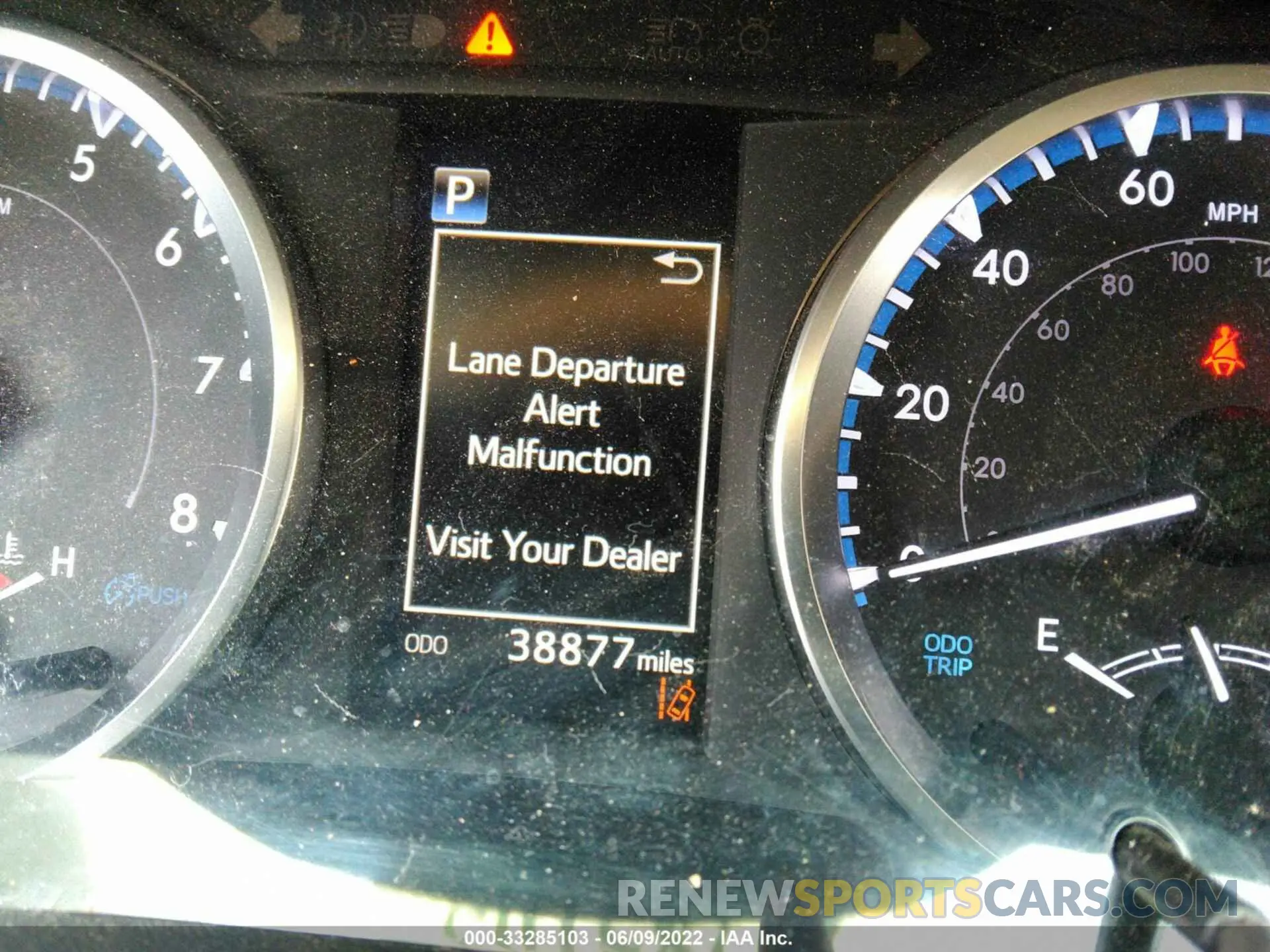 7 fotografías del automóvil dañado 5TDZZRFH8KS342729 TOYOTA HIGHLANDER 2019