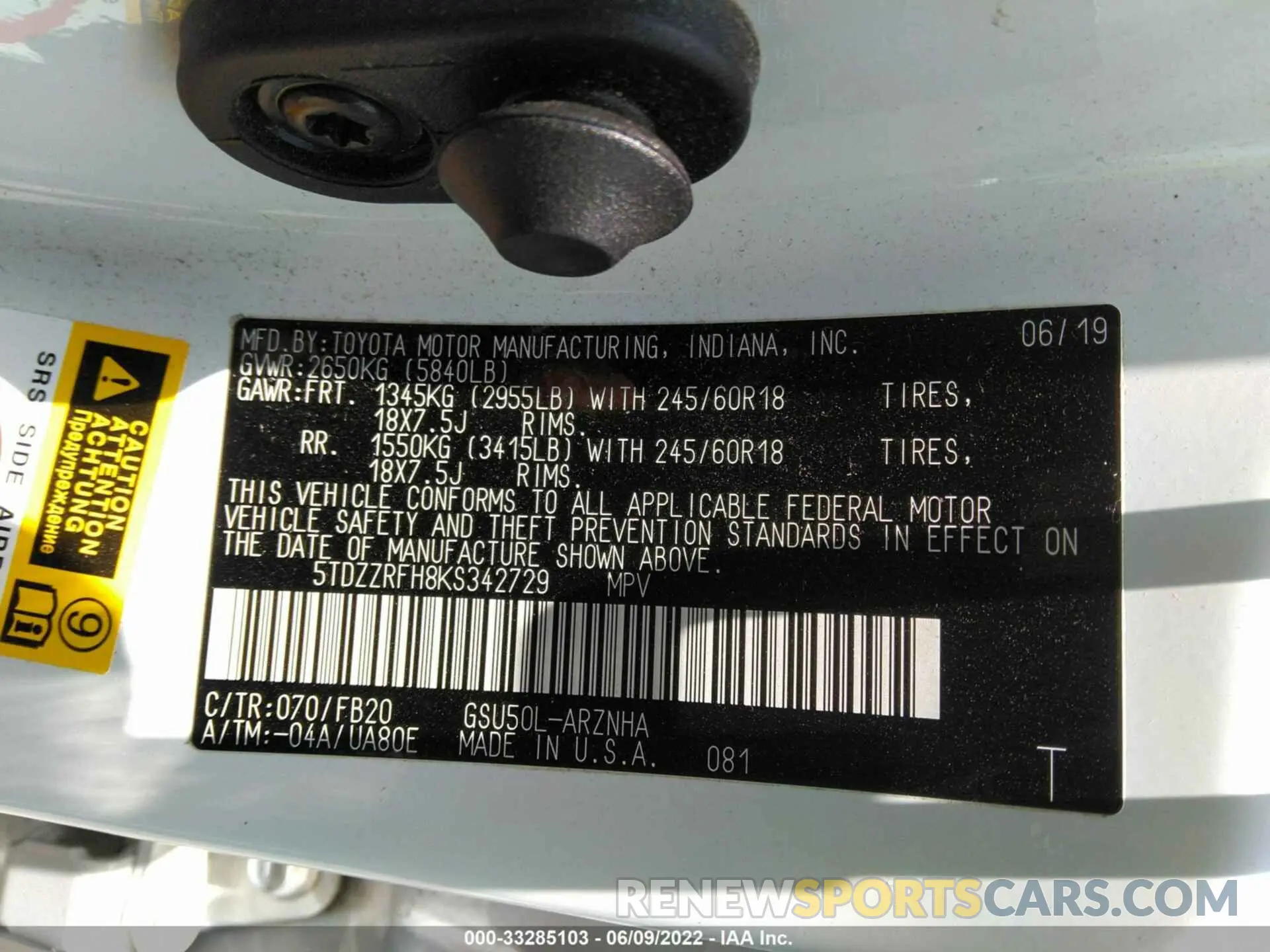 9 fotografías del automóvil dañado 5TDZZRFH8KS342729 TOYOTA HIGHLANDER 2019