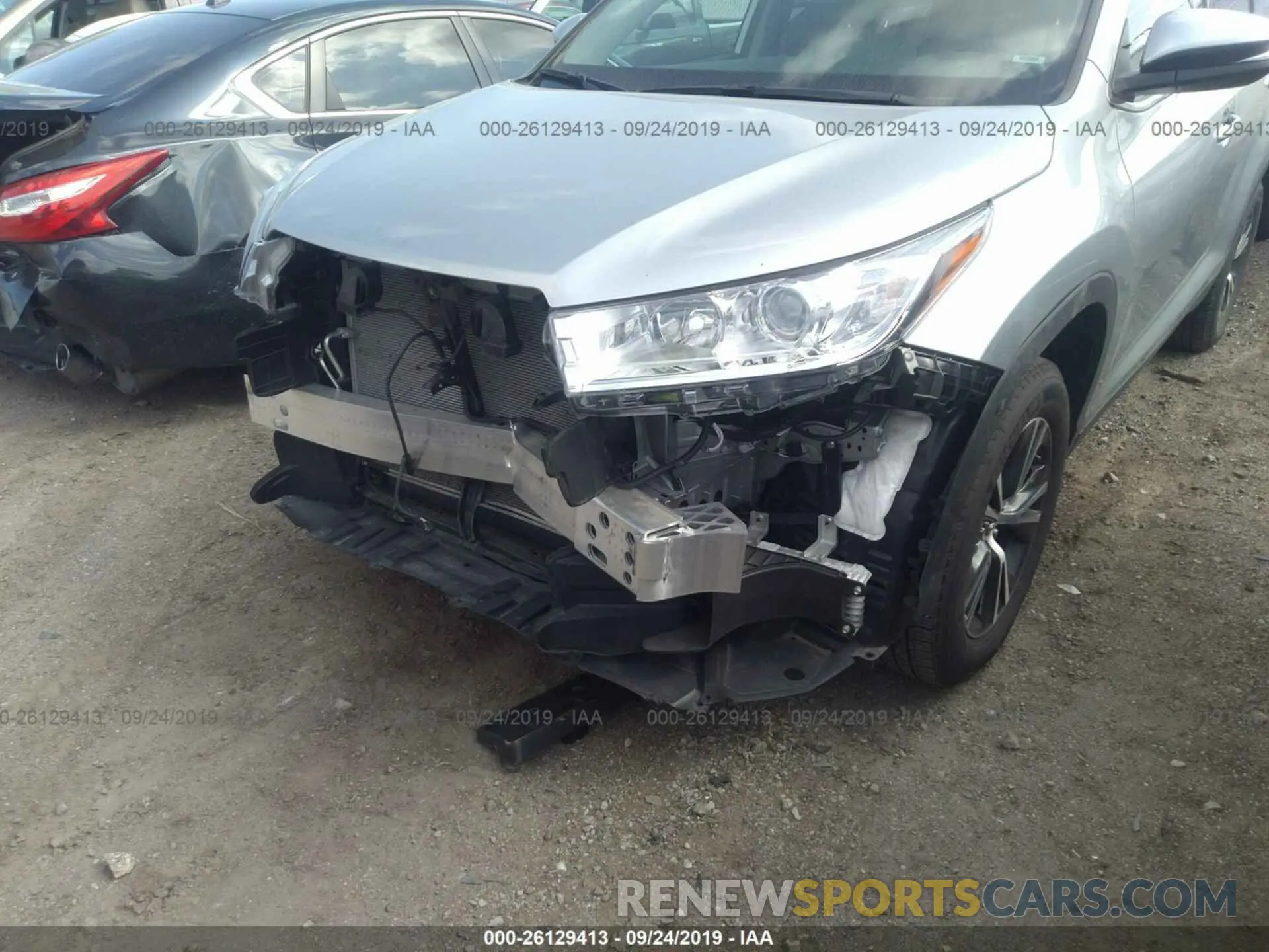 6 fotografías del automóvil dañado 5TDZZRFHXKS309828 TOYOTA HIGHLANDER 2019