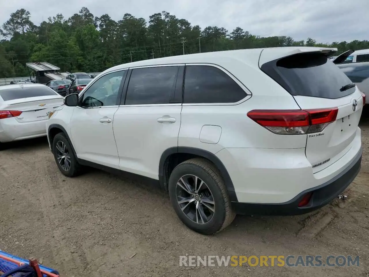 2 fotografías del automóvil dañado 5TDZZRFHXKS340075 TOYOTA HIGHLANDER 2019