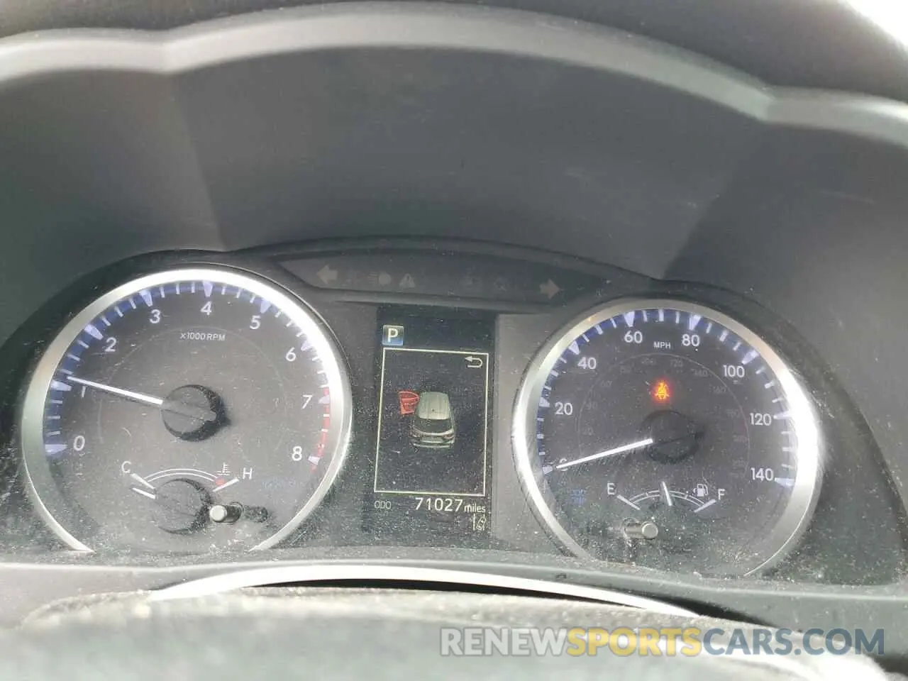 9 fotografías del automóvil dañado 5TDZZRFHXKS340075 TOYOTA HIGHLANDER 2019