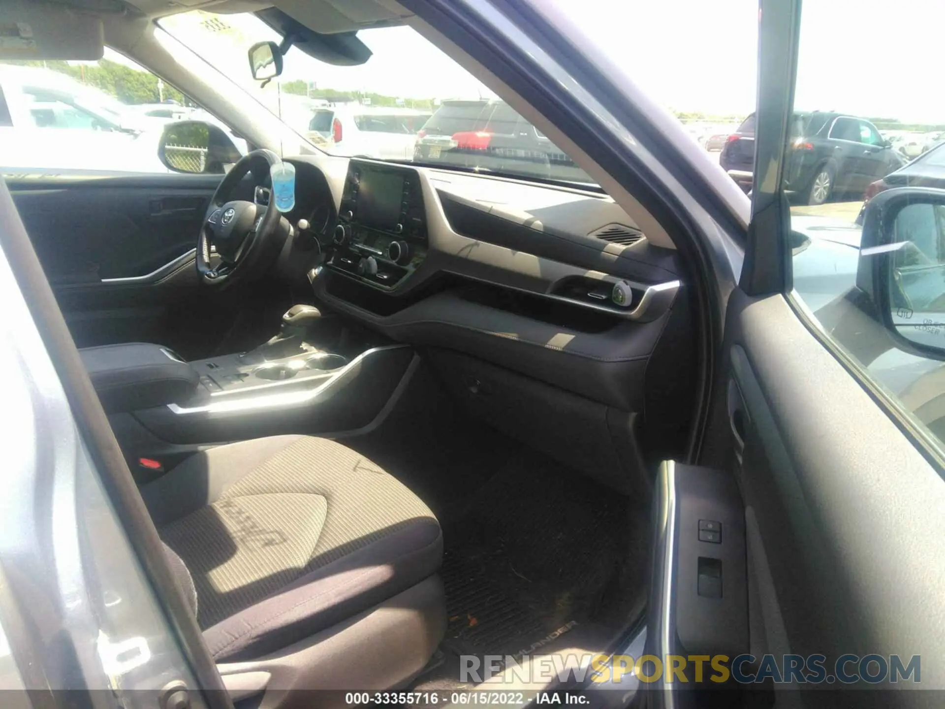 5 fotografías del automóvil dañado 5TDBBRCH5LS006077 TOYOTA HIGHLANDER 2020
