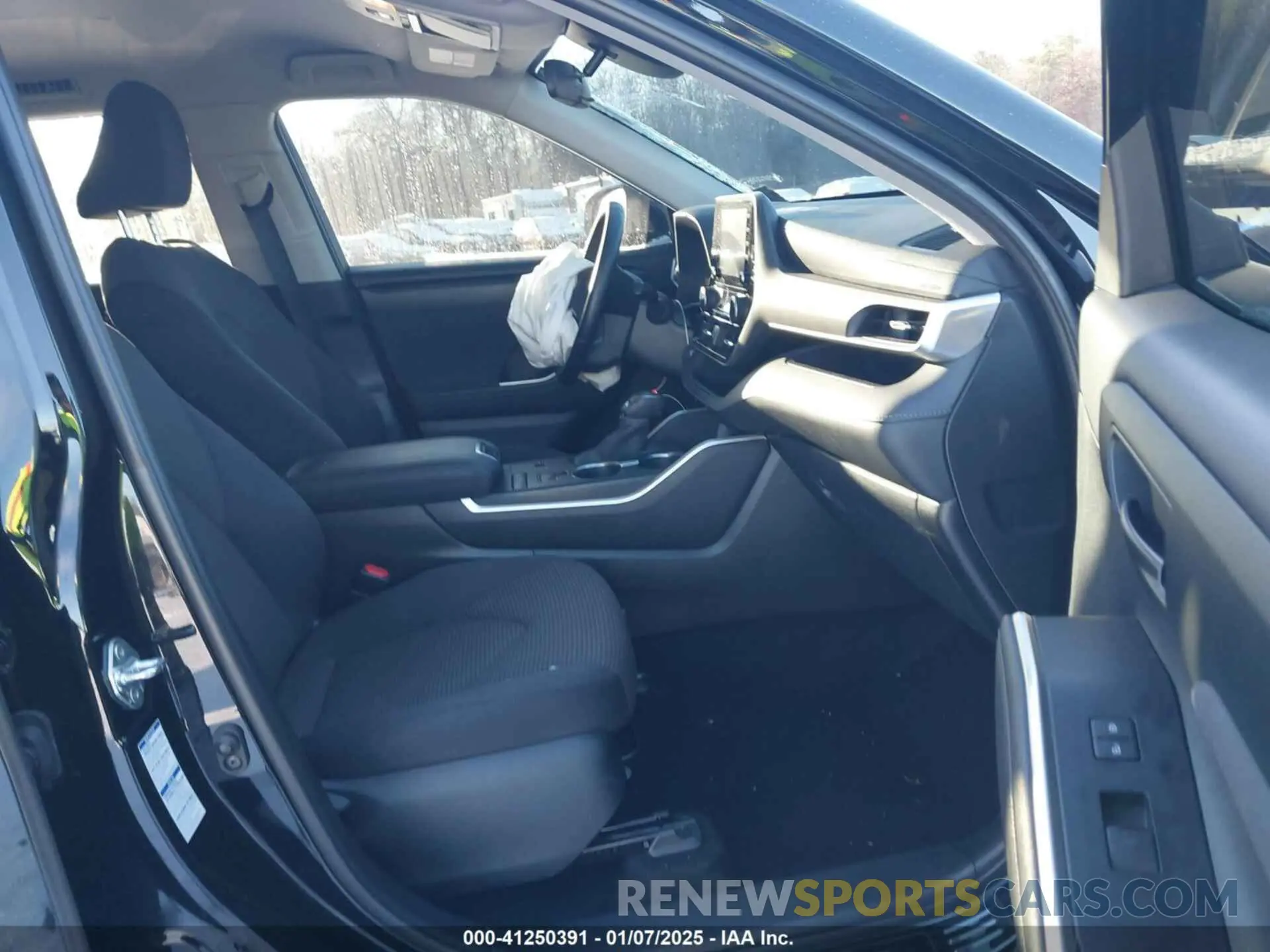 5 fotografías del automóvil dañado 5TDBBRCH7LS504782 TOYOTA HIGHLANDER 2020