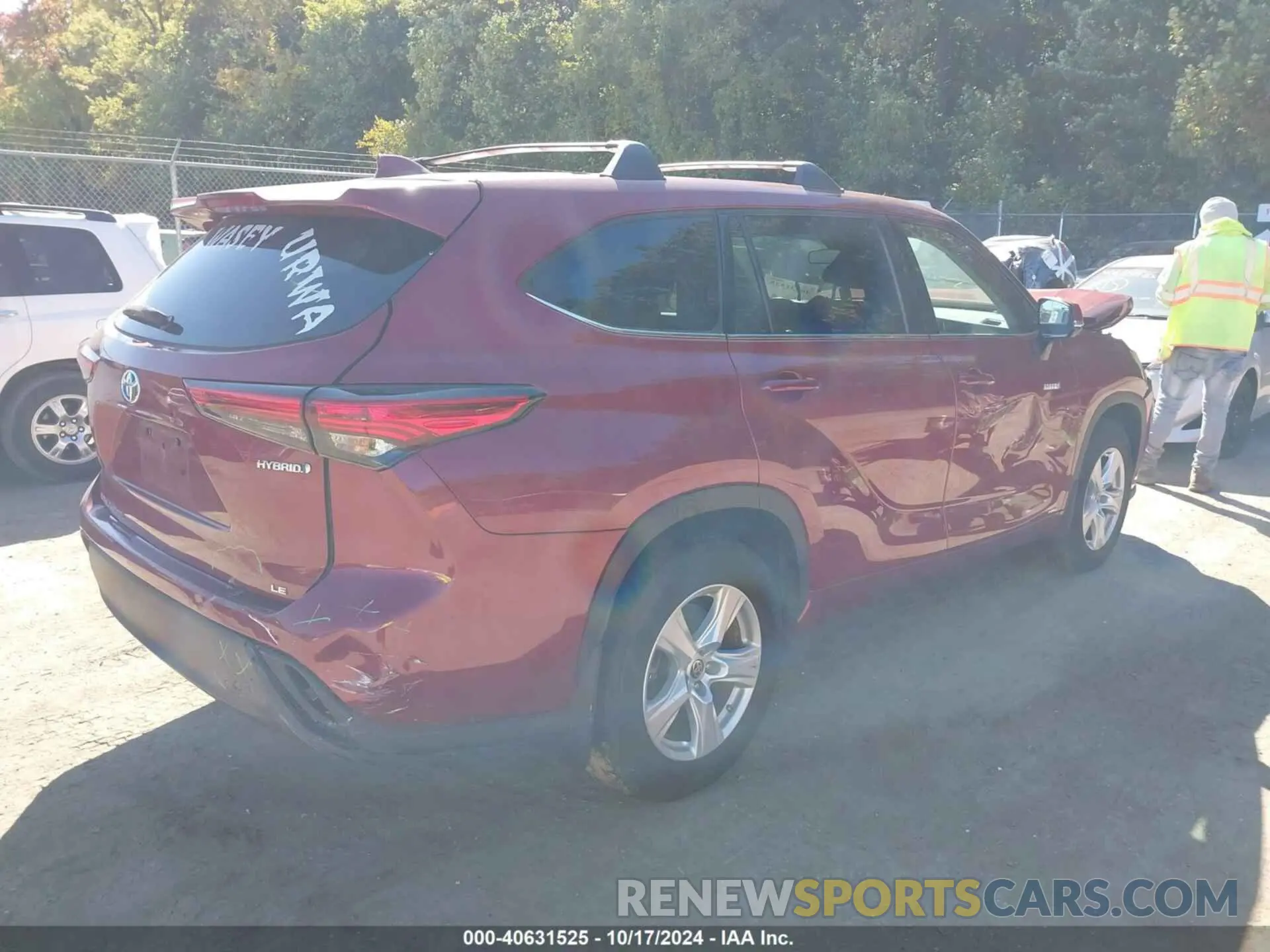4 fotografías del automóvil dañado 5TDBBRCH7LS513255 TOYOTA HIGHLANDER 2020