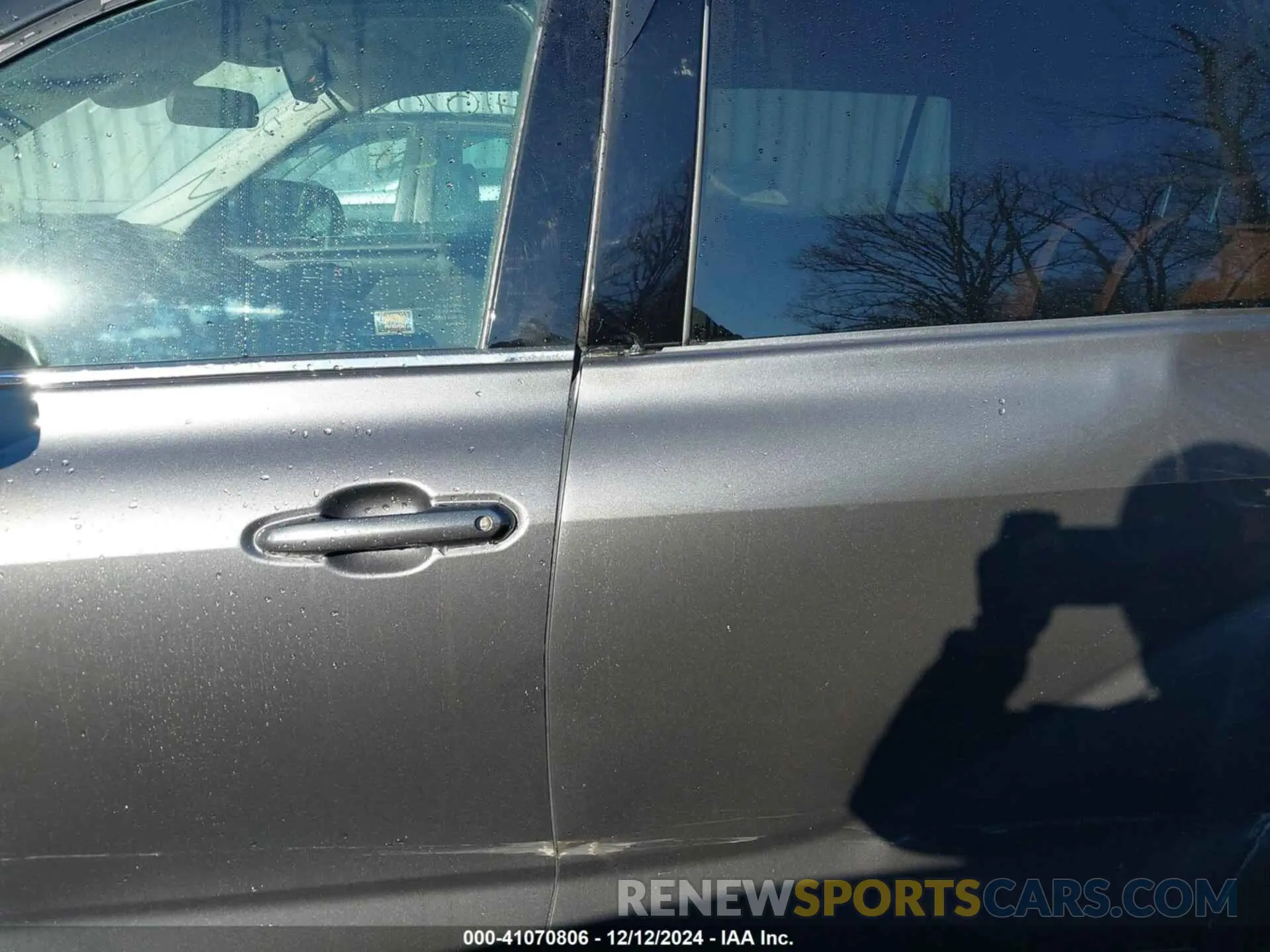 14 fotografías del automóvil dañado 5TDBBRCH8LS507514 TOYOTA HIGHLANDER 2020