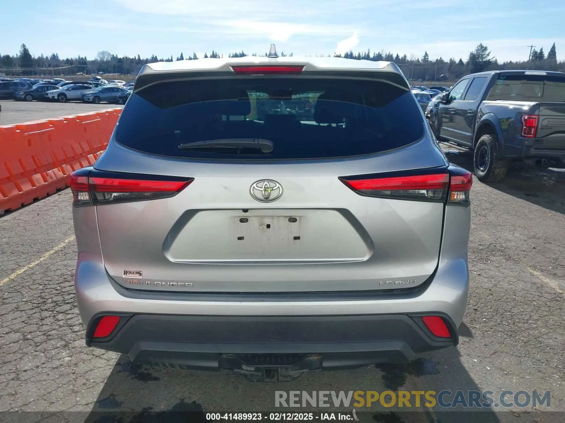 16 fotografías del automóvil dañado 5TDBZRBH0LS045947 TOYOTA HIGHLANDER 2020