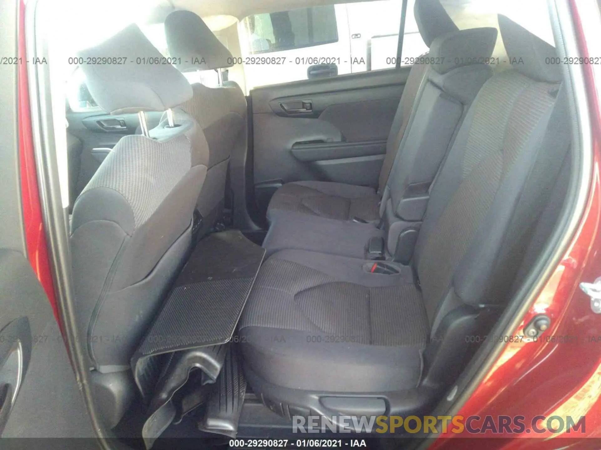 8 fotografías del automóvil dañado 5TDBZRBH1LS019311 TOYOTA HIGHLANDER 2020