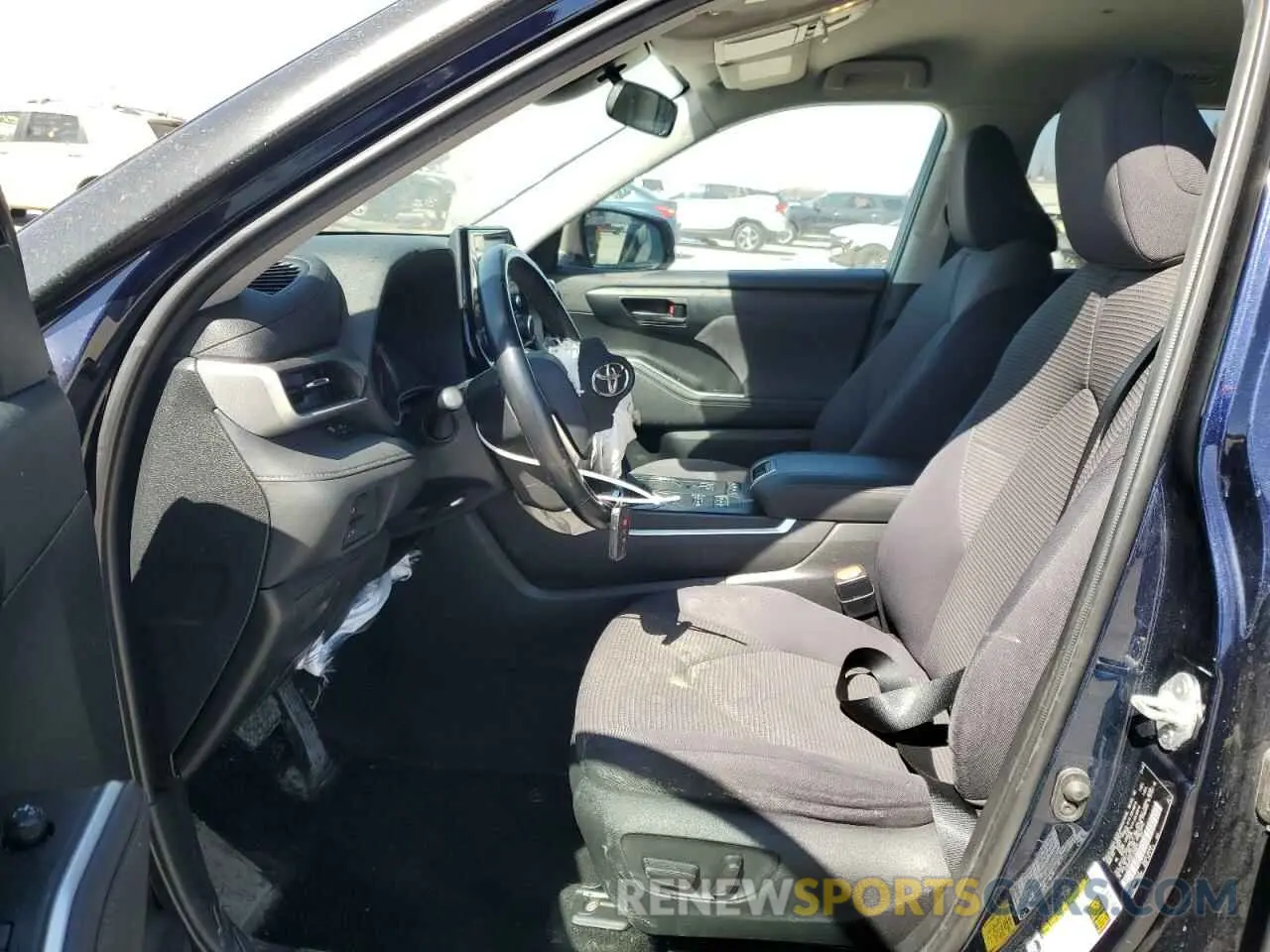 7 fotografías del automóvil dañado 5TDBZRBH6LS009874 TOYOTA HIGHLANDER 2020