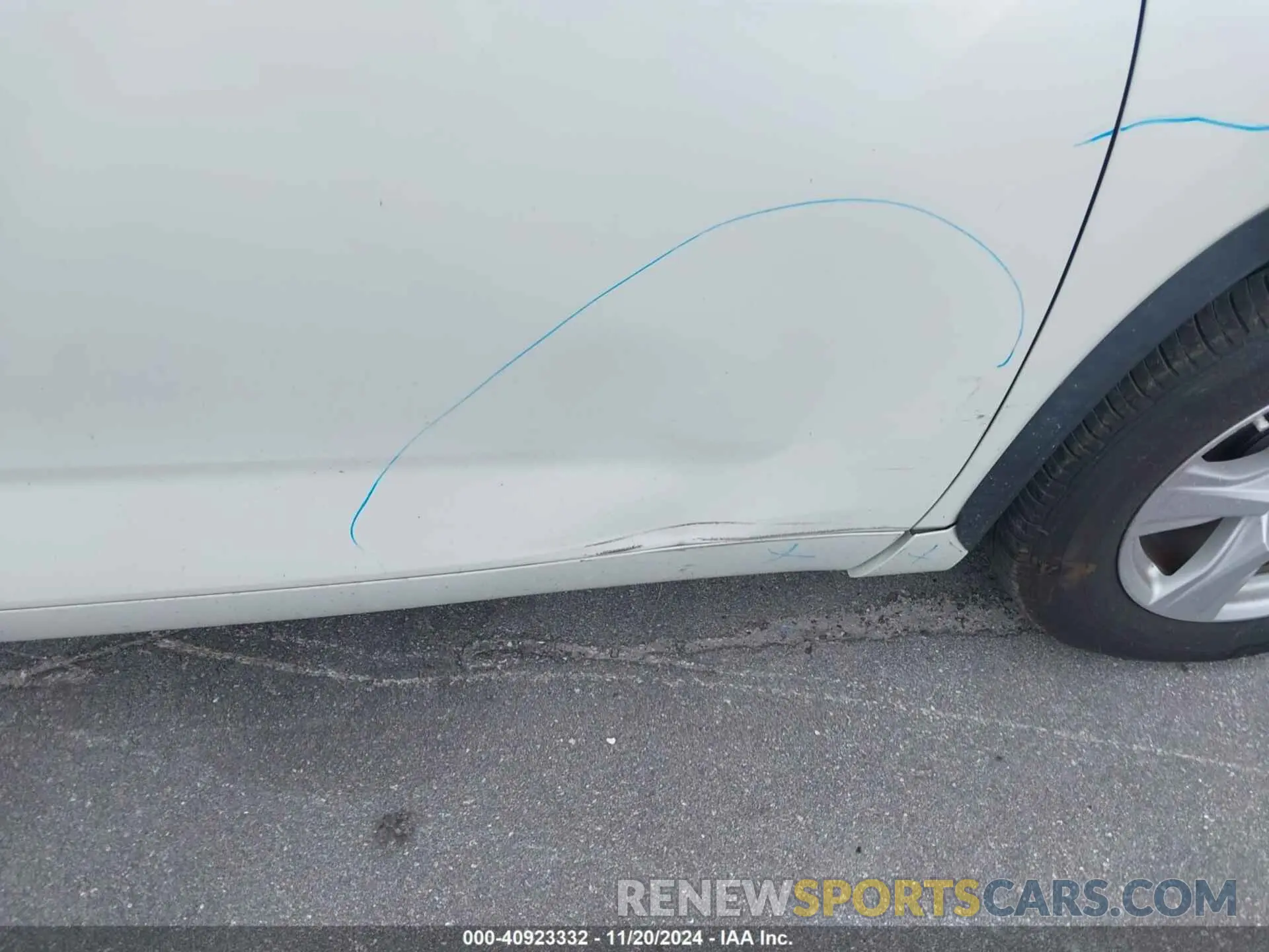 17 fotografías del automóvil dañado 5TDCZRAH2LS502604 TOYOTA HIGHLANDER 2020