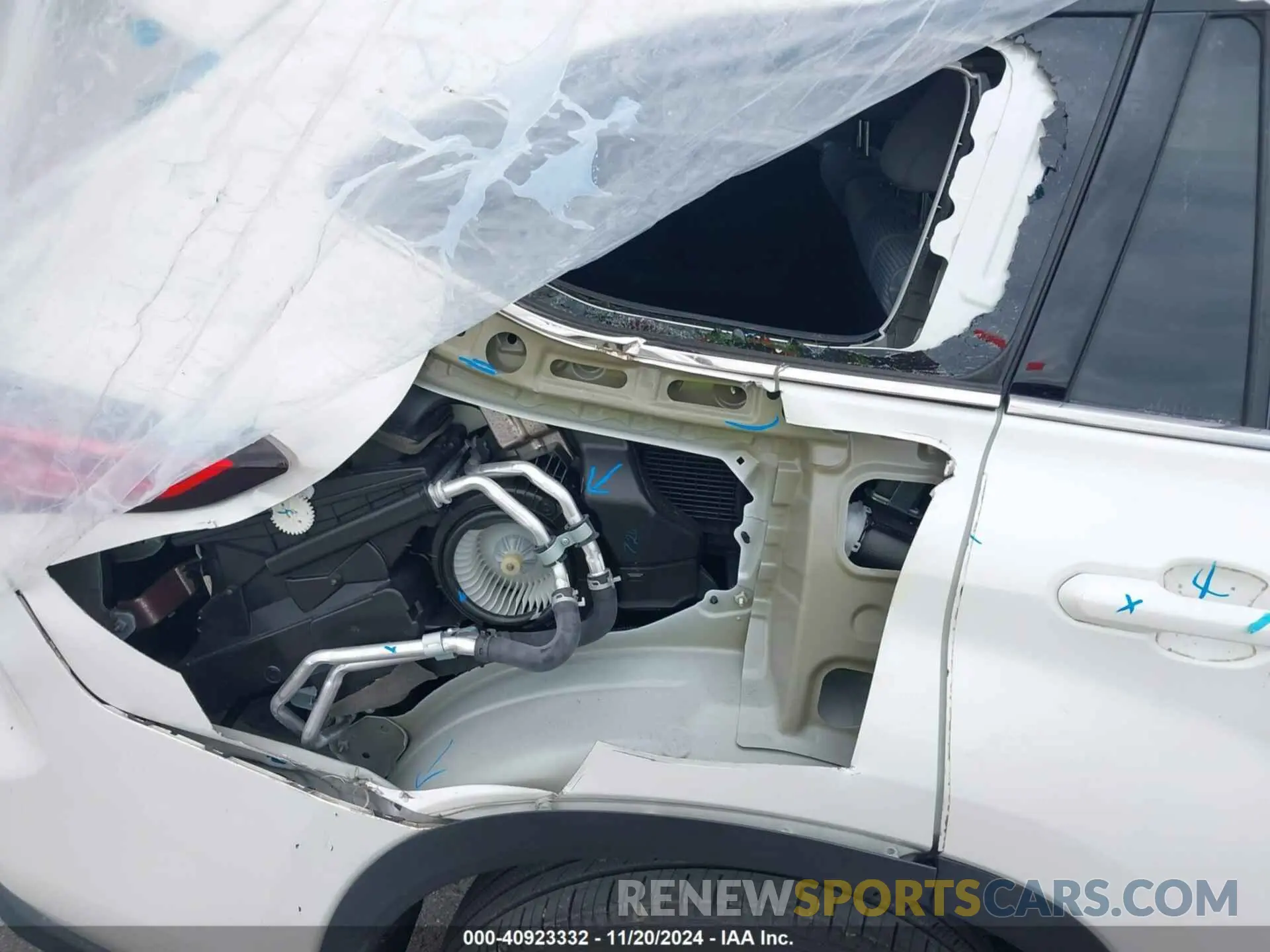 6 fotografías del automóvil dañado 5TDCZRAH2LS502604 TOYOTA HIGHLANDER 2020