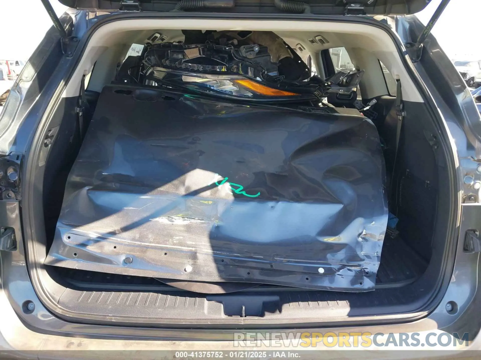 12 fotografías del automóvil dañado 5TDCZRAH4LS505911 TOYOTA HIGHLANDER 2020