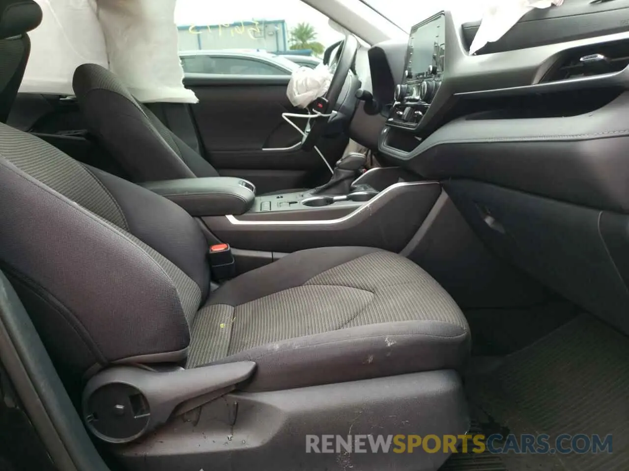 5 fotografías del automóvil dañado 5TDCZRAH5LS502497 TOYOTA HIGHLANDER 2020