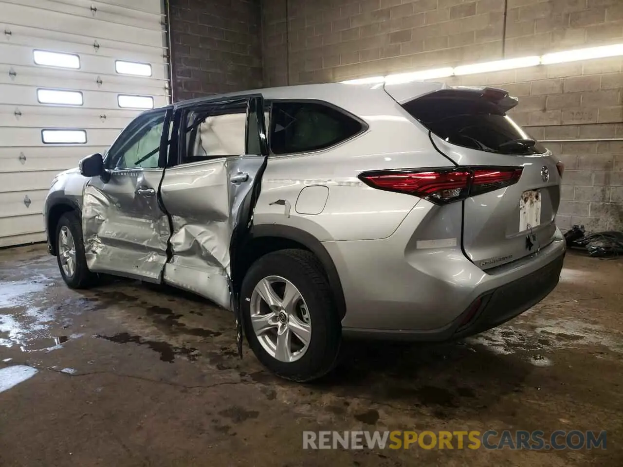 2 fotografías del automóvil dañado 5TDCZRAH7LS509743 TOYOTA HIGHLANDER 2020