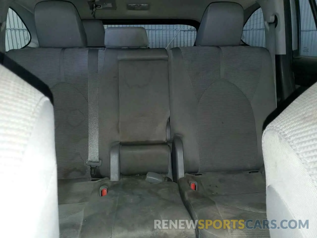 10 fotografías del automóvil dañado 5TDCZRAH9LS017585 TOYOTA HIGHLANDER 2020