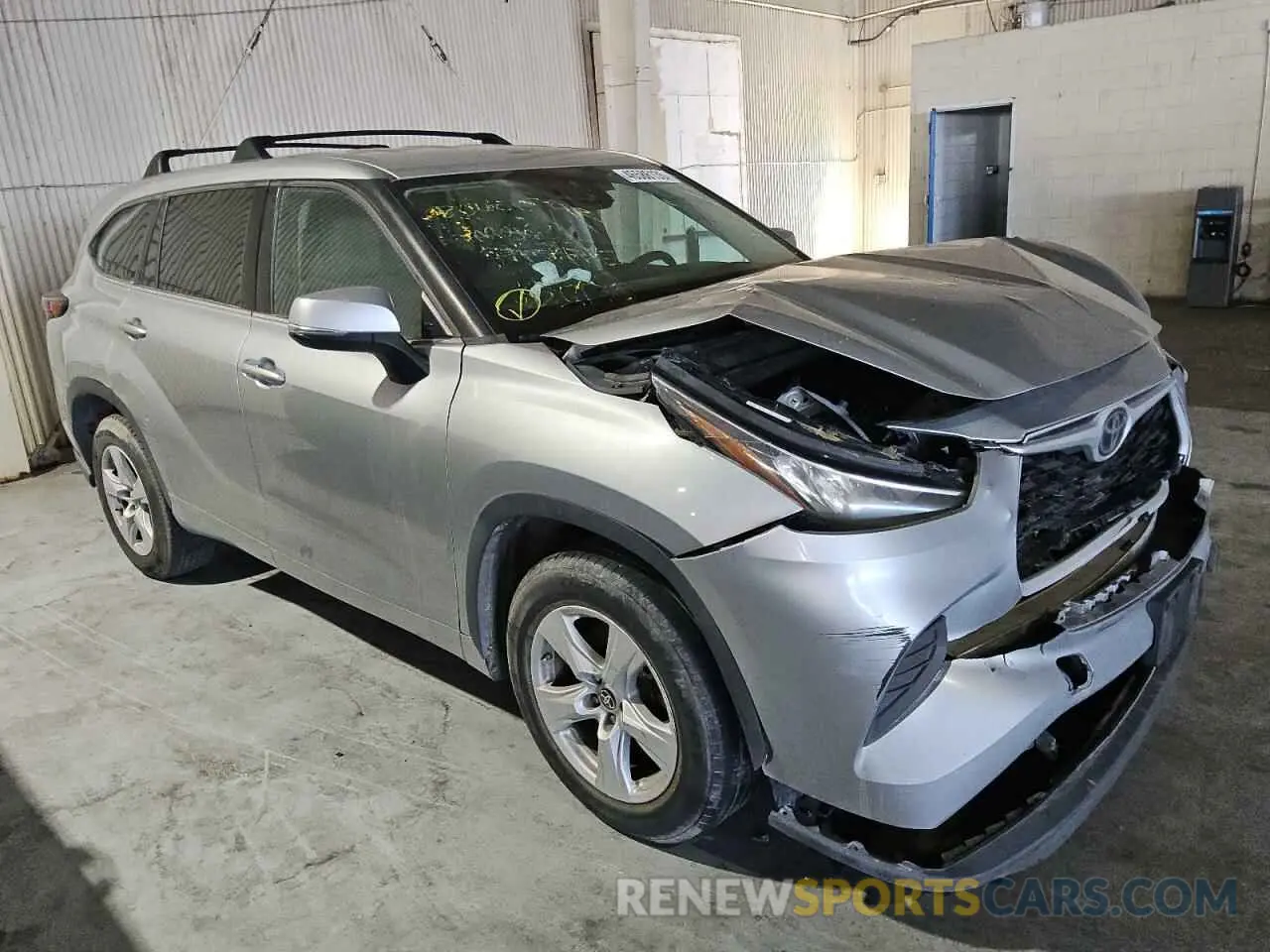 4 fotografías del automóvil dañado 5TDCZRAH9LS017585 TOYOTA HIGHLANDER 2020