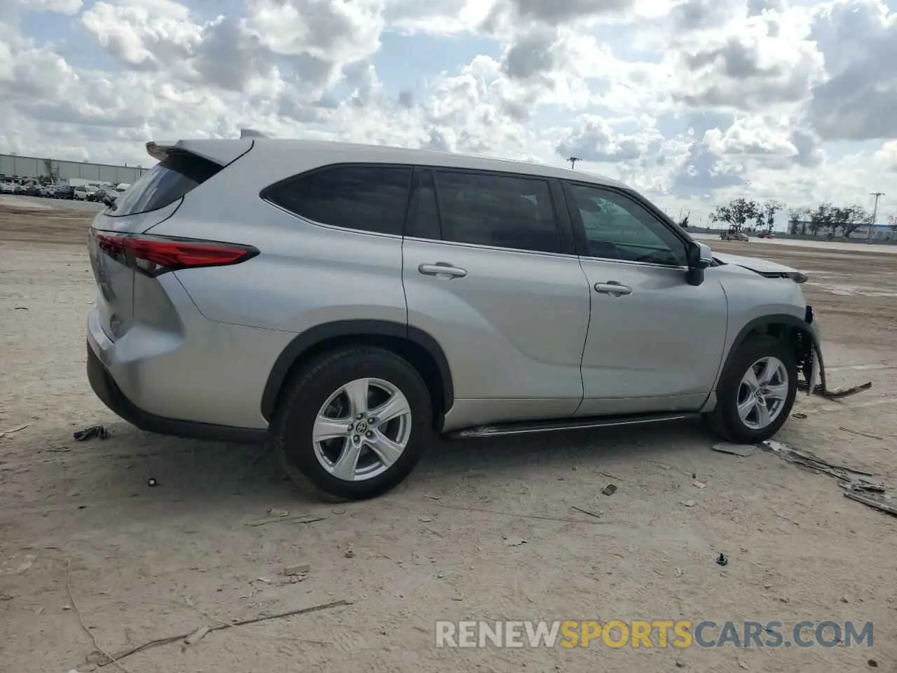 3 fotografías del automóvil dañado 5TDCZRAH9LS028246 TOYOTA HIGHLANDER 2020