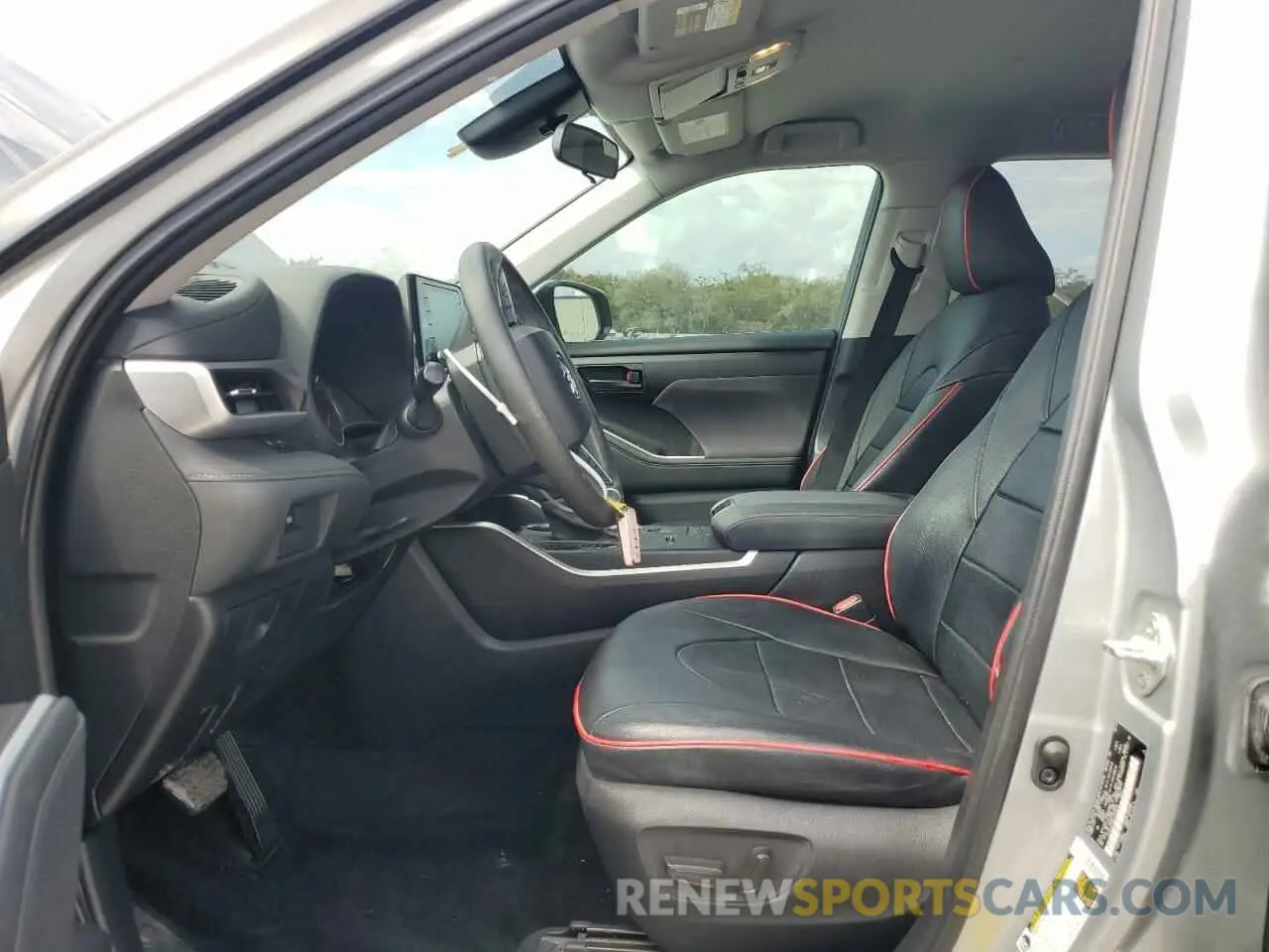 7 fotografías del automóvil dañado 5TDCZRAH9LS028246 TOYOTA HIGHLANDER 2020