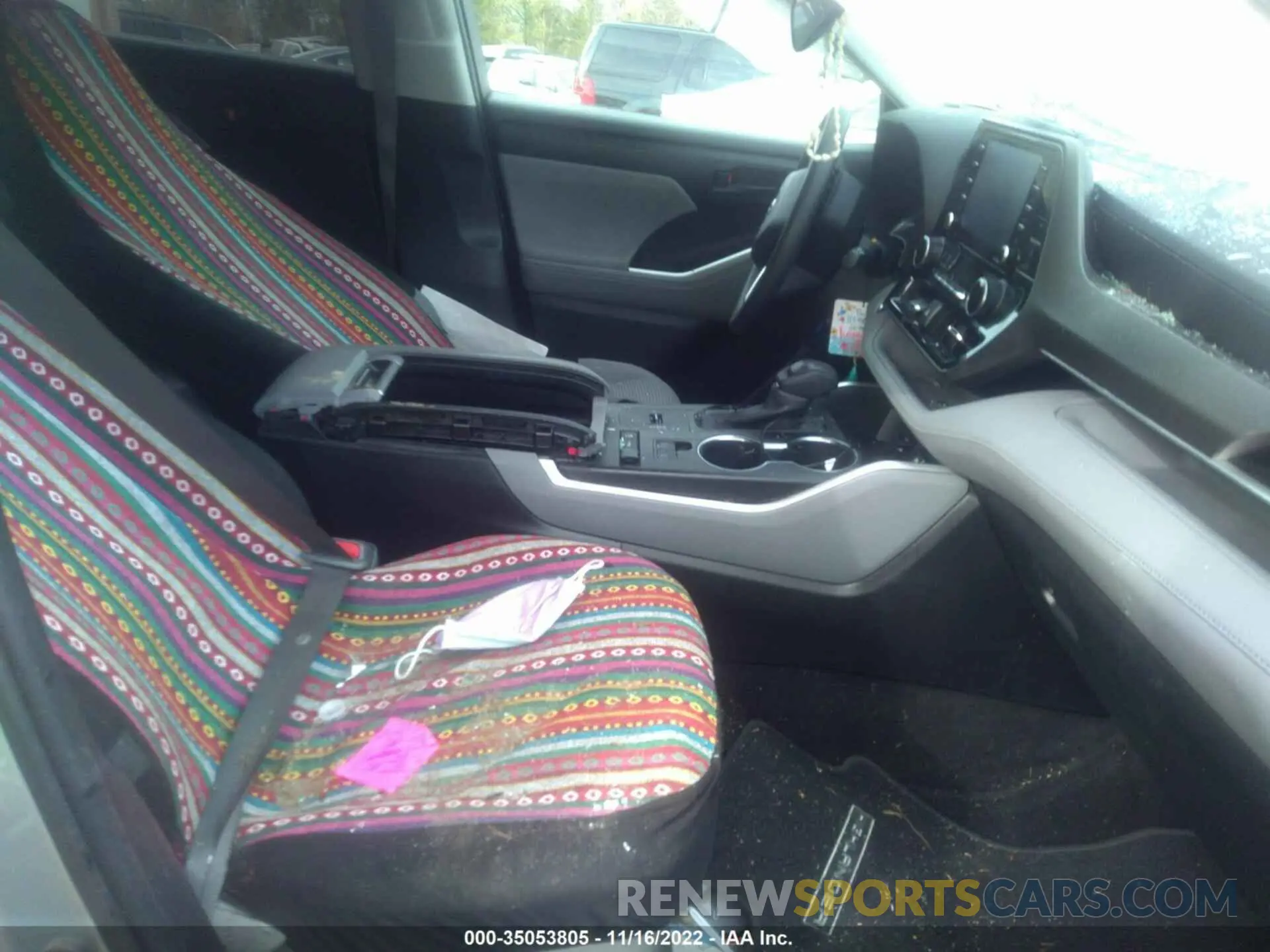 5 fotografías del automóvil dañado 5TDCZRAH9LS510490 TOYOTA HIGHLANDER 2020
