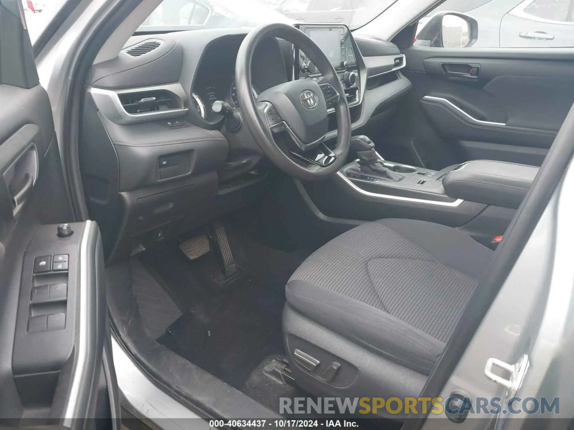 5 fotografías del automóvil dañado 5TDCZRAHXLS017871 TOYOTA HIGHLANDER 2020