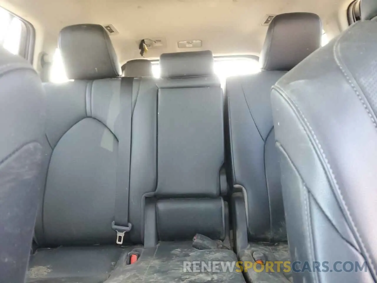 10 fotografías del automóvil dañado 5TDDBRCH5LS005360 TOYOTA HIGHLANDER 2020