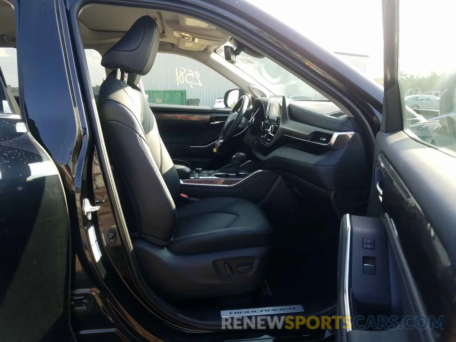 5 fotografías del automóvil dañado 5TDDZRBH0LS000211 TOYOTA HIGHLANDER 2020
