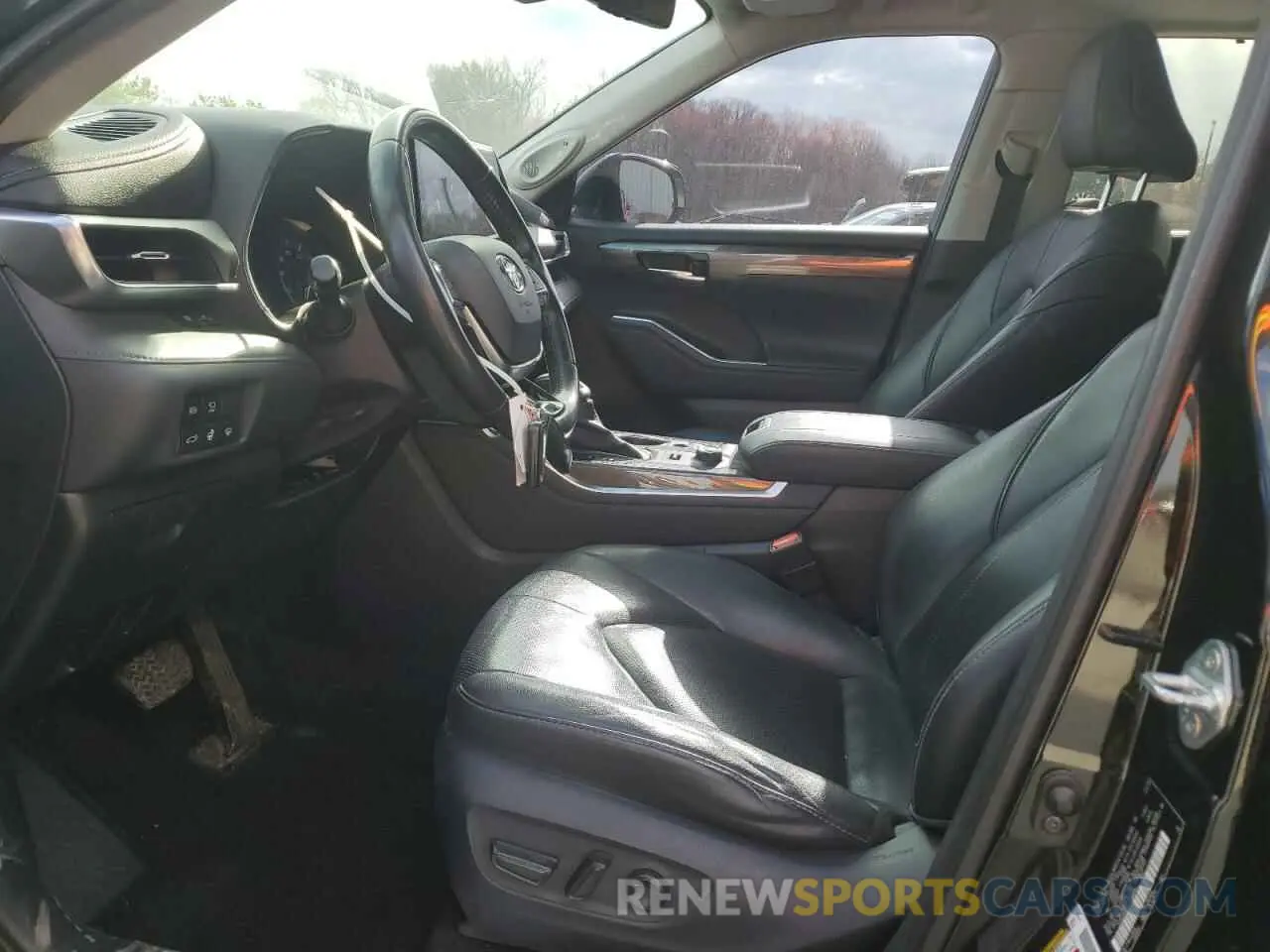 7 fotografías del automóvil dañado 5TDDZRBH4LS004634 TOYOTA HIGHLANDER 2020