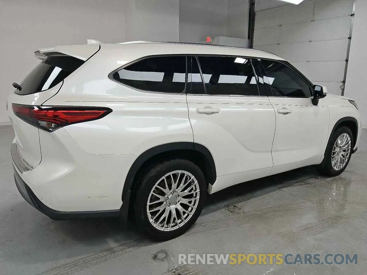 3 fotografías del automóvil dañado 5TDDZRBH4LS012412 TOYOTA HIGHLANDER 2020