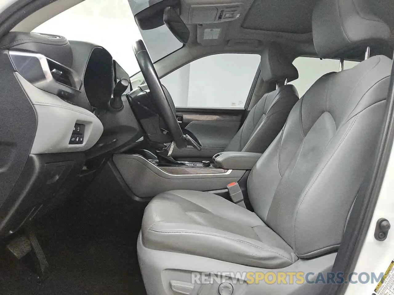 7 fotografías del automóvil dañado 5TDDZRBH4LS012412 TOYOTA HIGHLANDER 2020
