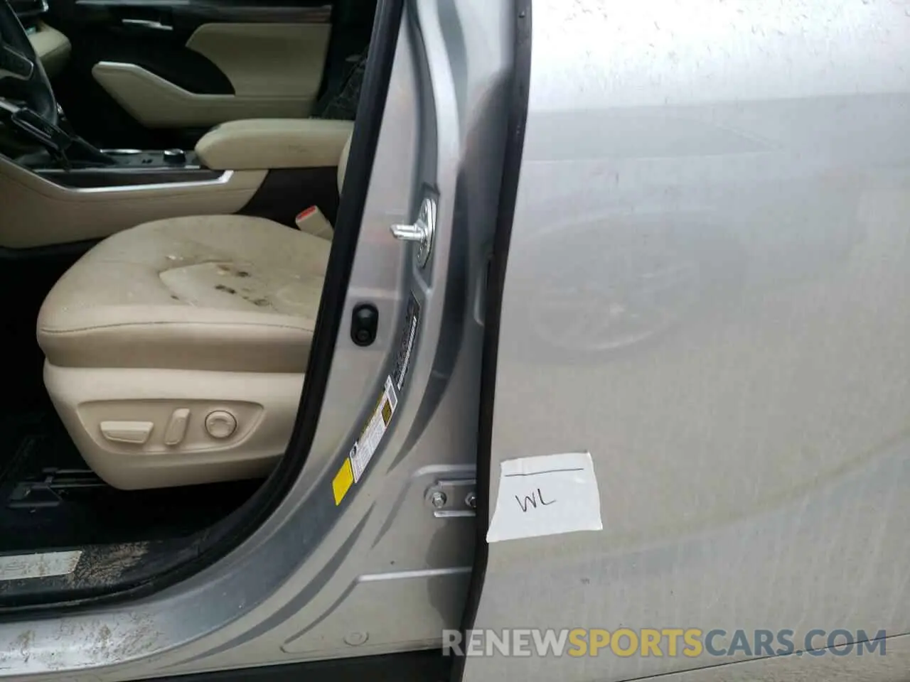 9 fotografías del automóvil dañado 5TDDZRBH4LS021143 TOYOTA HIGHLANDER 2020
