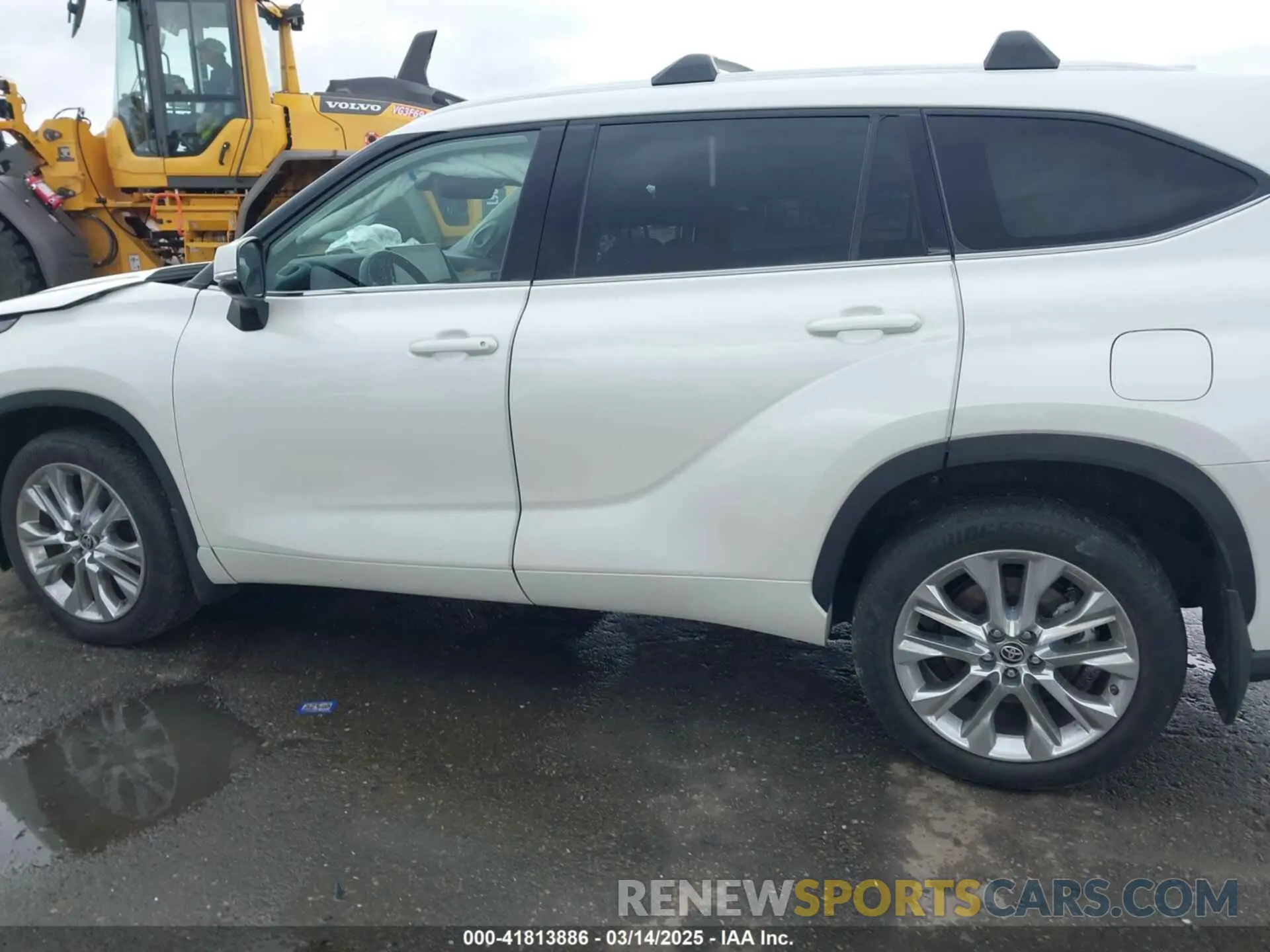 13 fotografías del automóvil dañado 5TDDZRBH4LS044504 TOYOTA HIGHLANDER 2020