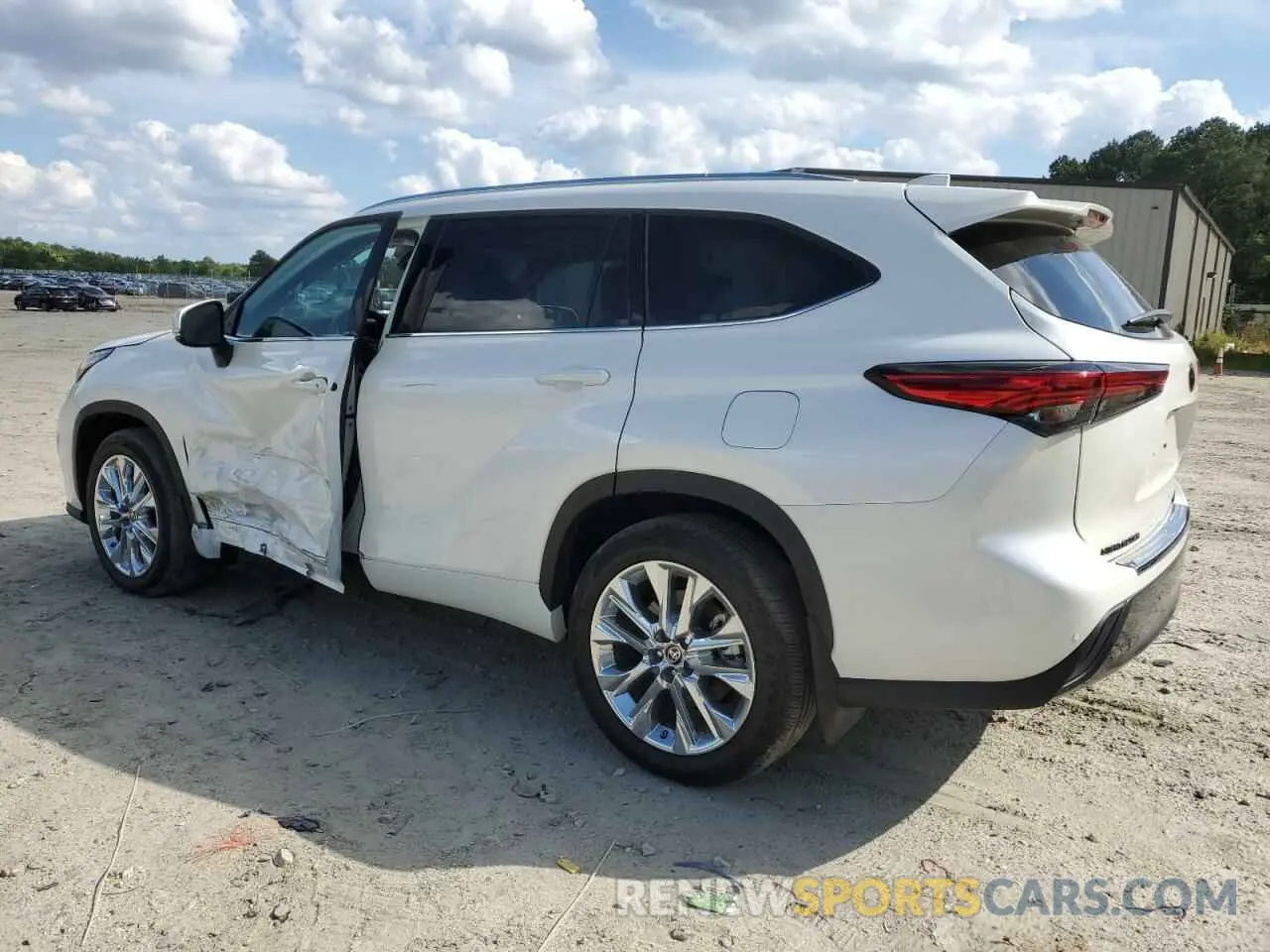 2 fotografías del automóvil dañado 5TDDZRBH5LS051090 TOYOTA HIGHLANDER 2020