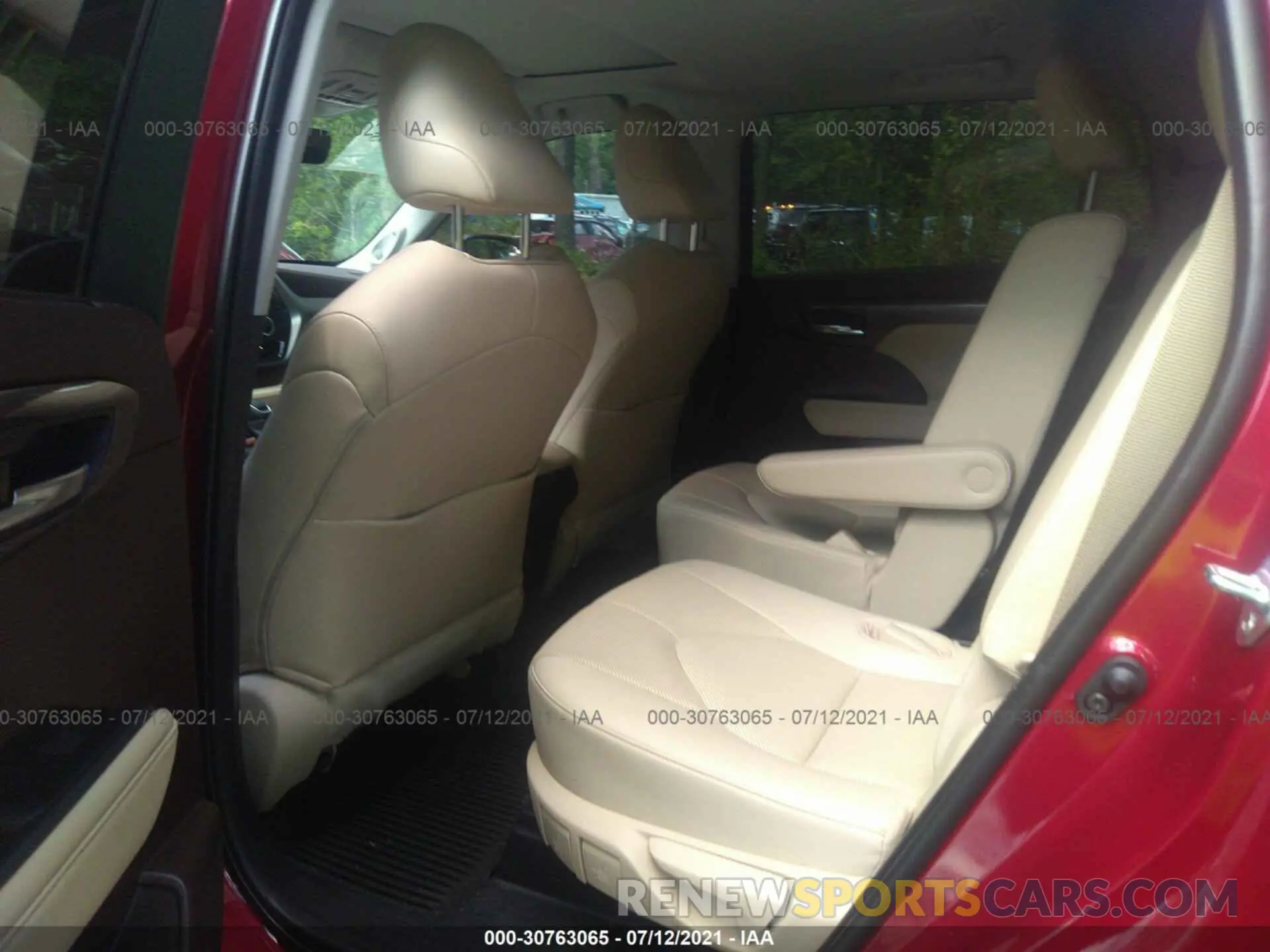 8 fotografías del automóvil dañado 5TDDZRBH7LS025915 TOYOTA HIGHLANDER 2020