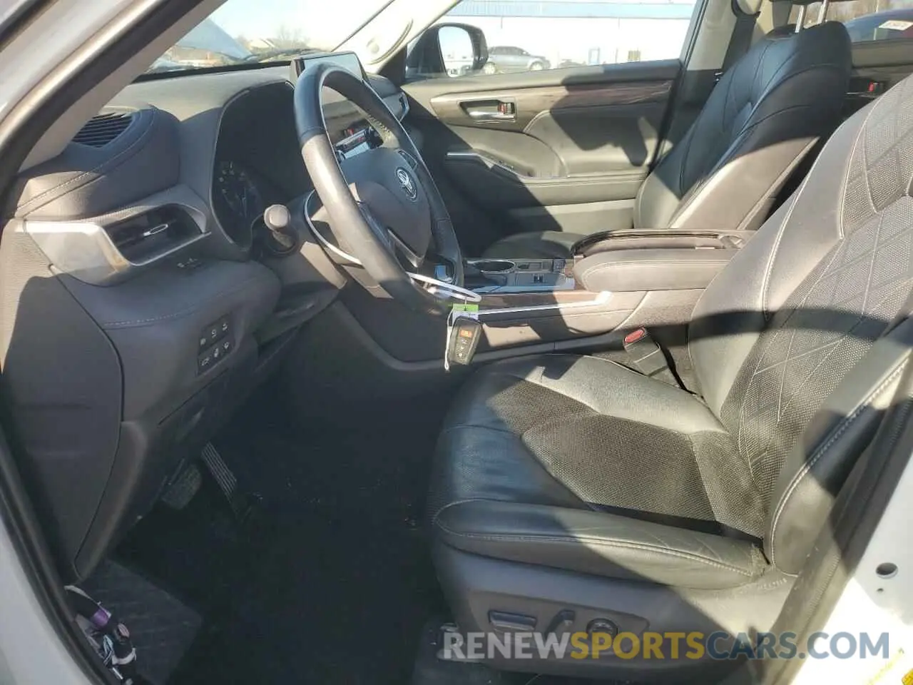 7 fotografías del automóvil dañado 5TDEBRCH4LS010490 TOYOTA HIGHLANDER 2020