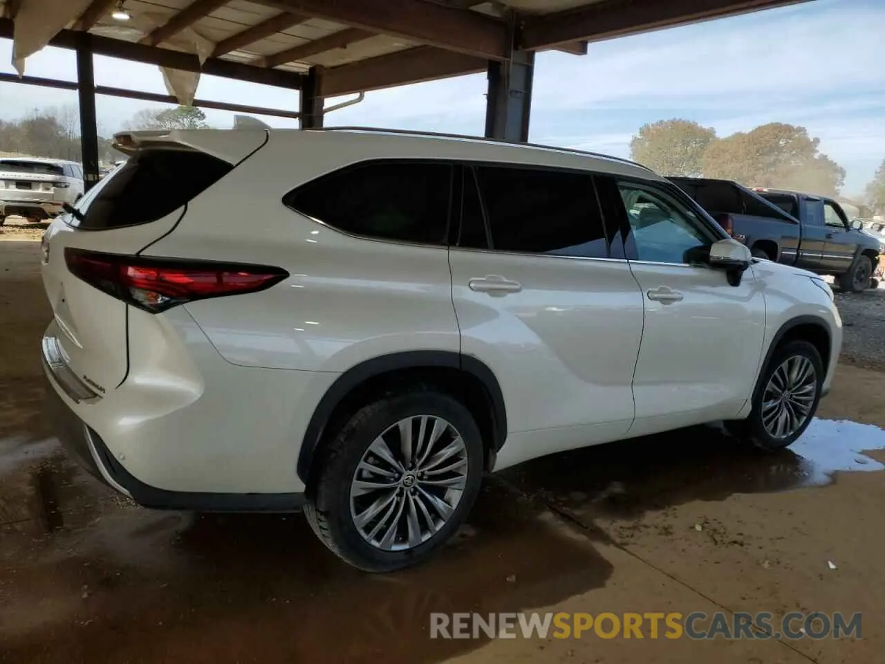 3 fotografías del automóvil dañado 5TDFZRAH0LS006388 TOYOTA HIGHLANDER 2020