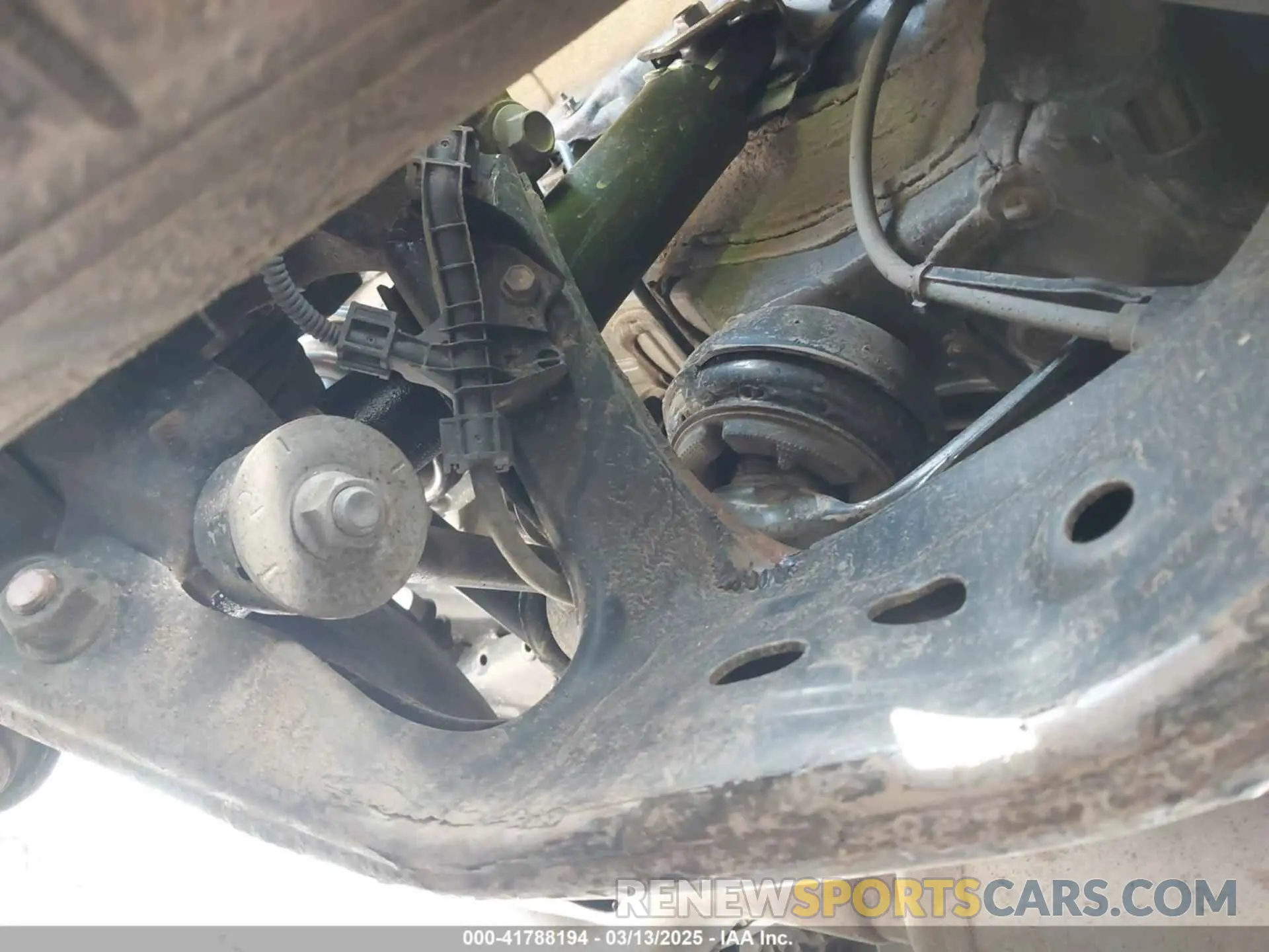 19 fotografías del automóvil dañado 5TDFZRBH2LS034921 TOYOTA HIGHLANDER 2020
